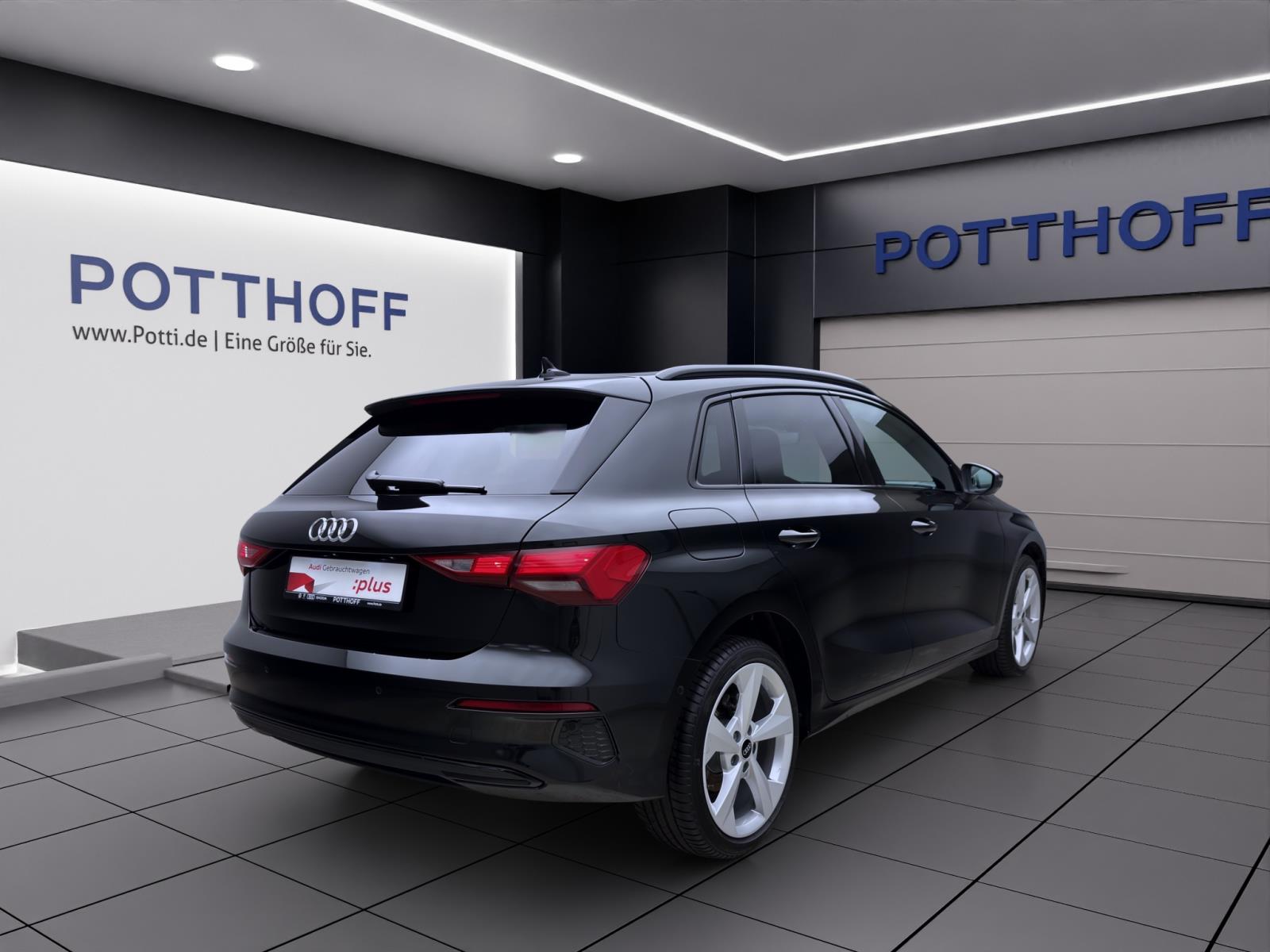 Audi A3 Sportback 30 TDI advanced Black AHK ACC ParkAssist Navi Sitzhzg
