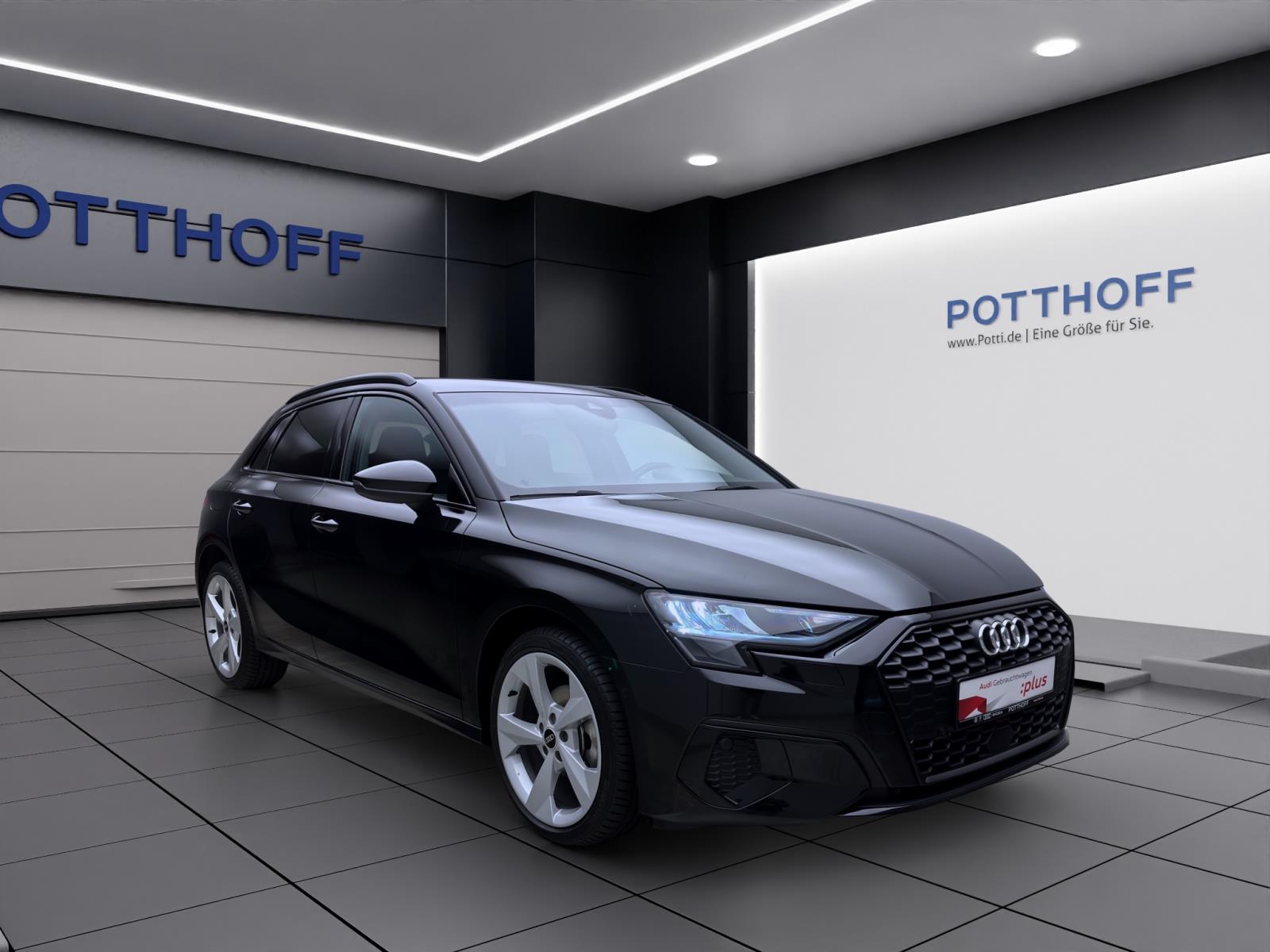 Audi A3 Sportback 30 TDI advanced Black AHK ACC ParkAssist Navi Sitzhzg
