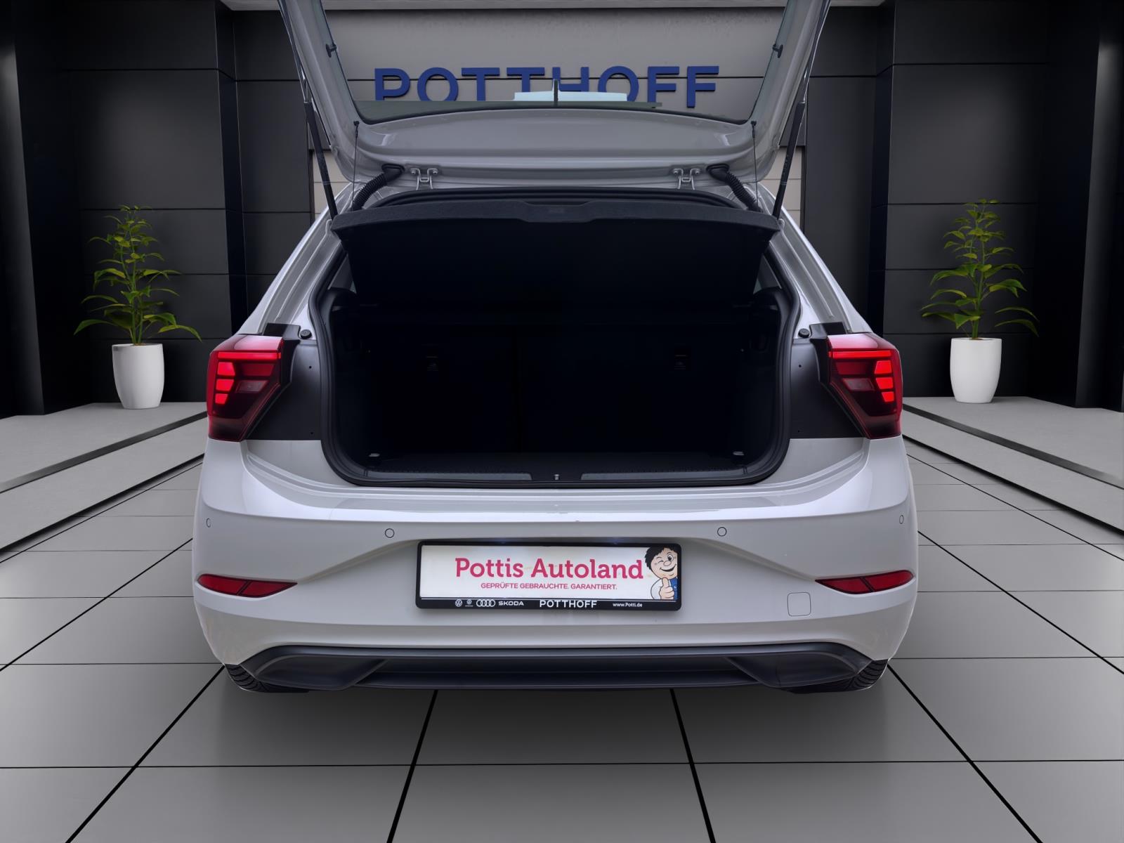 Volkswagen Polo 1.0 TSI MOVE LED KAMERA ACC PDC