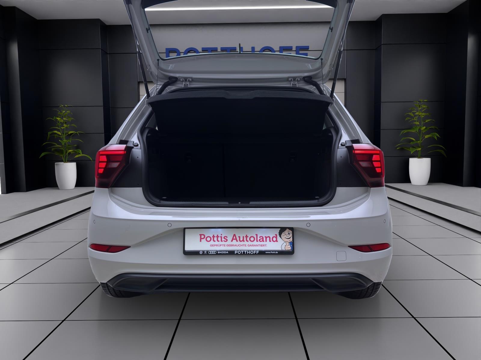 Volkswagen Polo 1.0 TSI MOVE NAVI KAMERA PDC