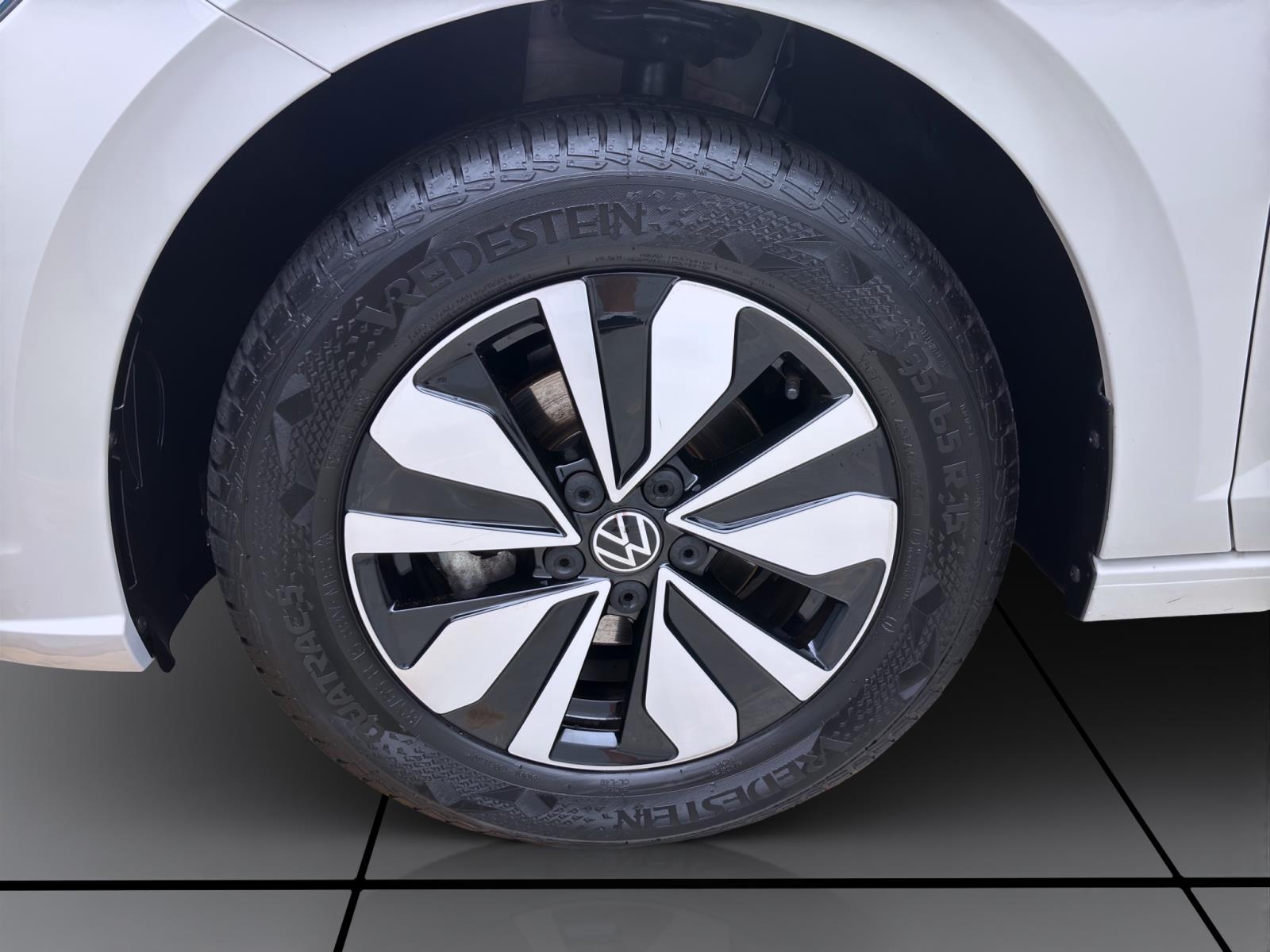 Volkswagen Polo 1.0 TSI MOVE NAVI KAMERA PDC