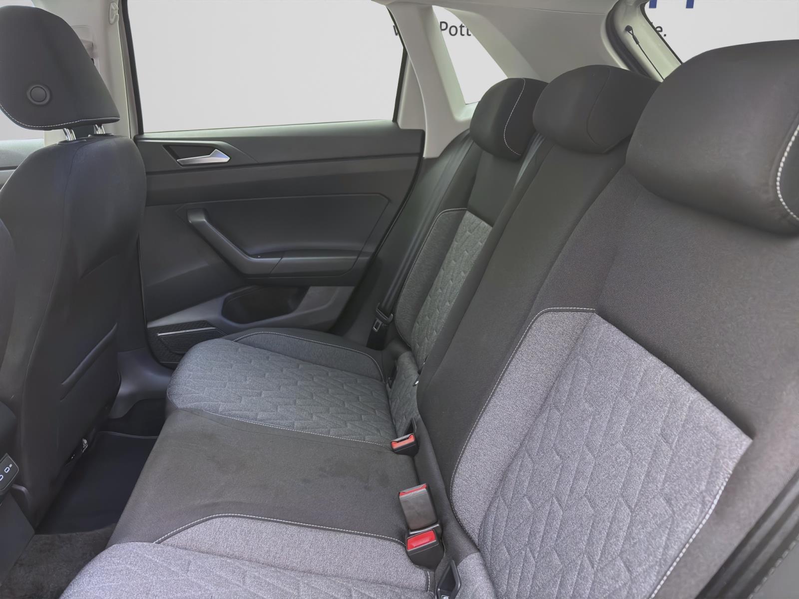 Volkswagen Polo 1.0 TSI MOVE NAVI KAMERA PDC