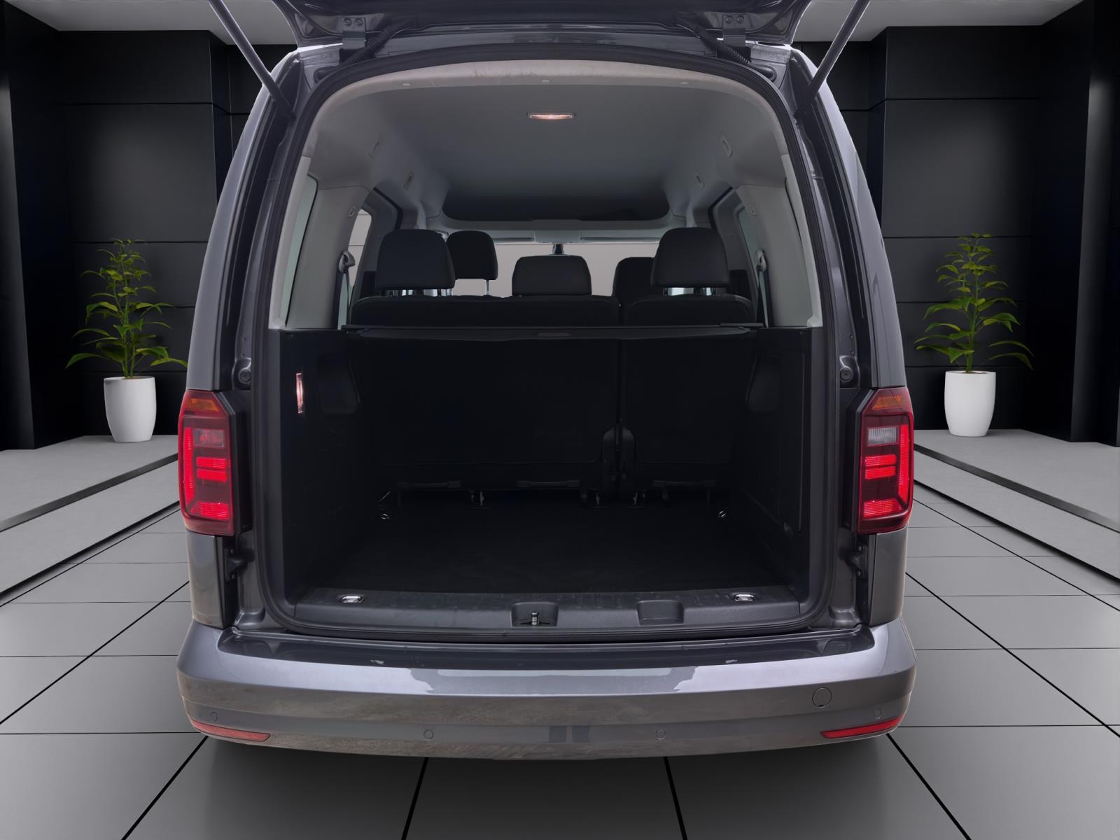 Volkswagen Caddy 1.4 TSI HIGHLINE KLIMA ACC NAVI