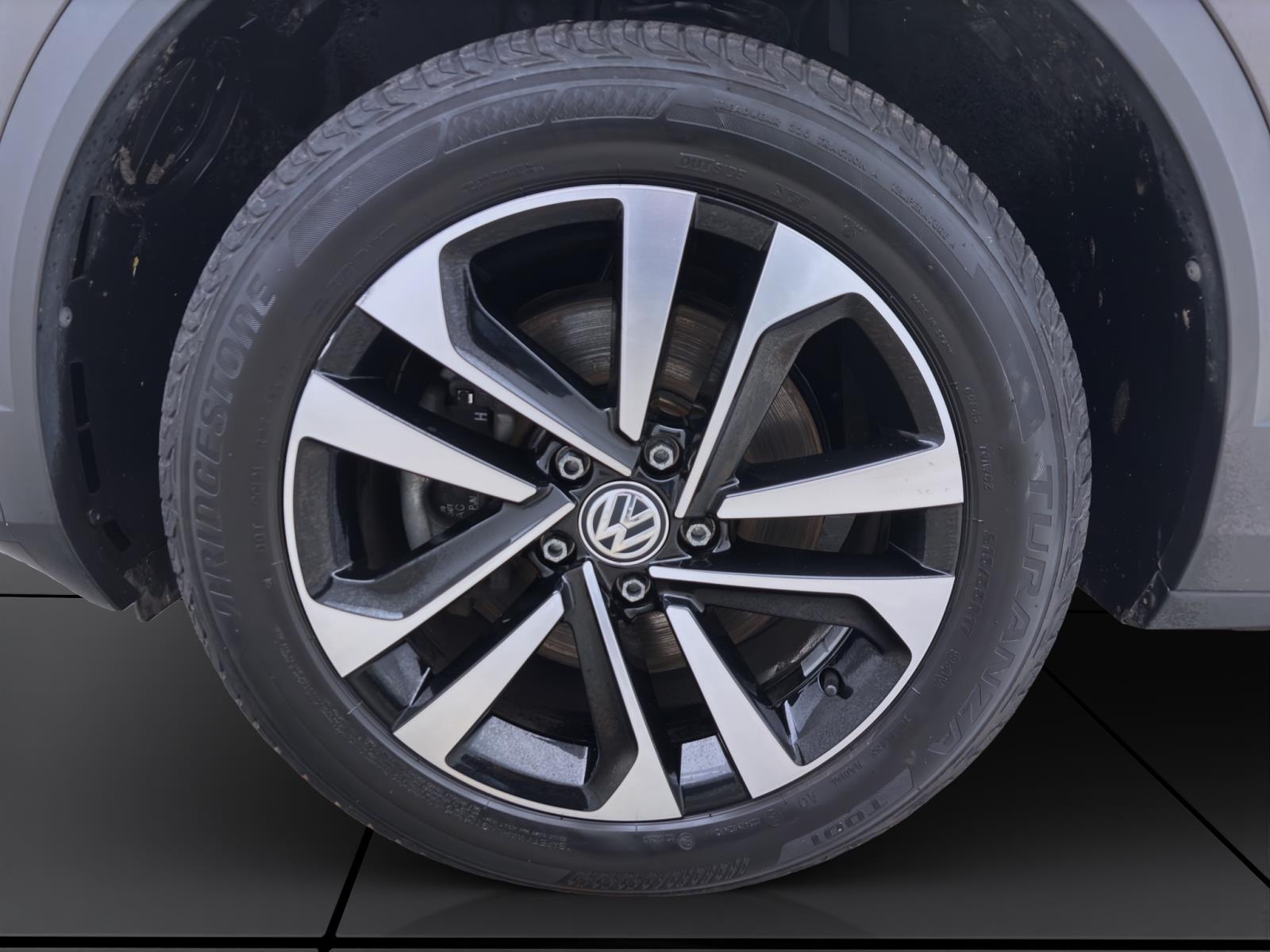 Volkswagen T-Roc 2.0 TDI DSG IQ.DRIVE AHK NAVI ACC KAMERA PDC