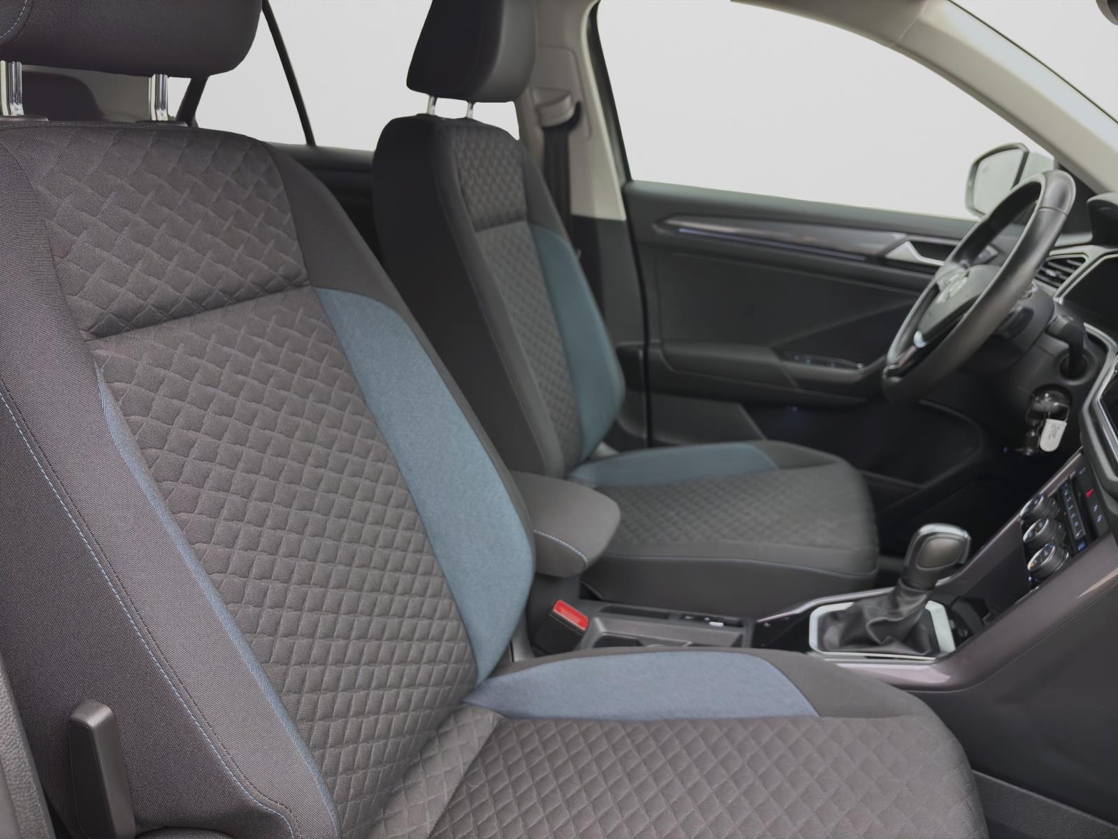 Volkswagen T-Roc 2.0 TDI DSG IQ.DRIVE AHK NAVI ACC KAMERA PDC