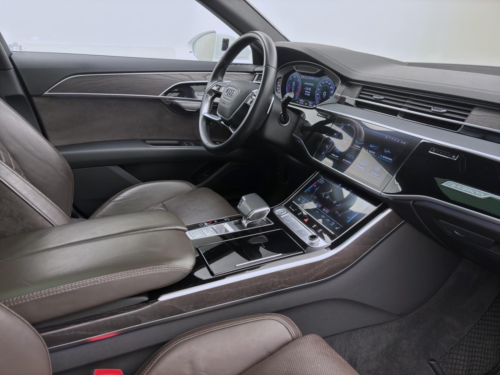 Audi A8 60 TDI Q STANDHZG PANO AHK MATRIX Navi+
