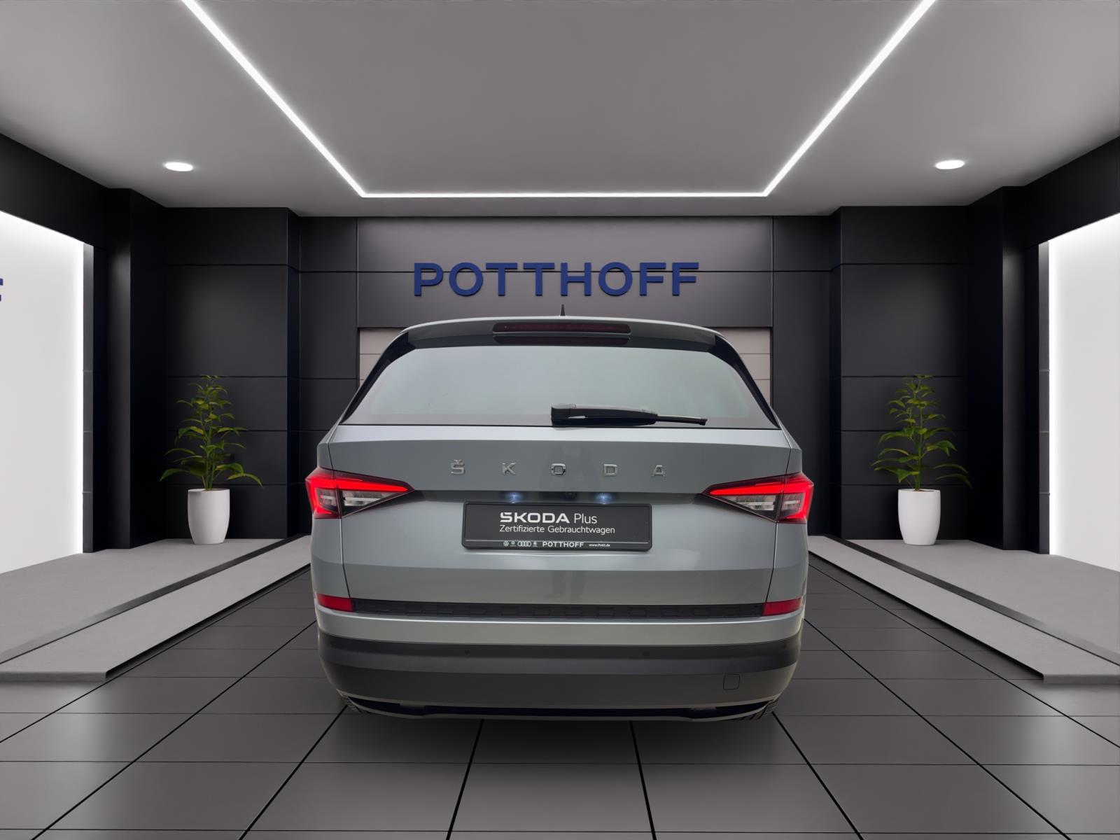 Skoda Kodiaq 2.0 TDI DSG Style Pano AHK ACC PDC Kamera LED Navi