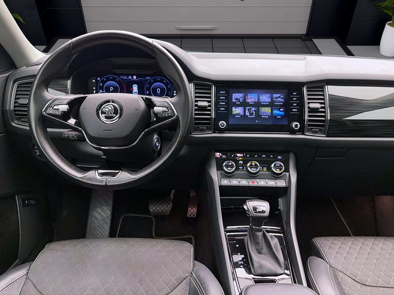 Skoda Kodiaq 2.0 TDI DSG Style Pano AHK ACC PDC Kamera LED Navi