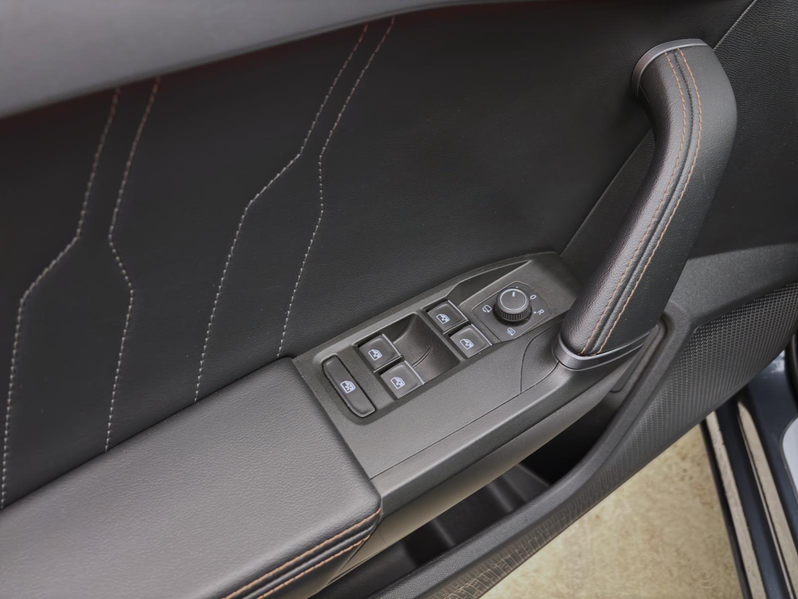 Cupra Formentor 1.4 TSI e-Hybrid DSG ACC PDC LED Sitzhzg DAB+