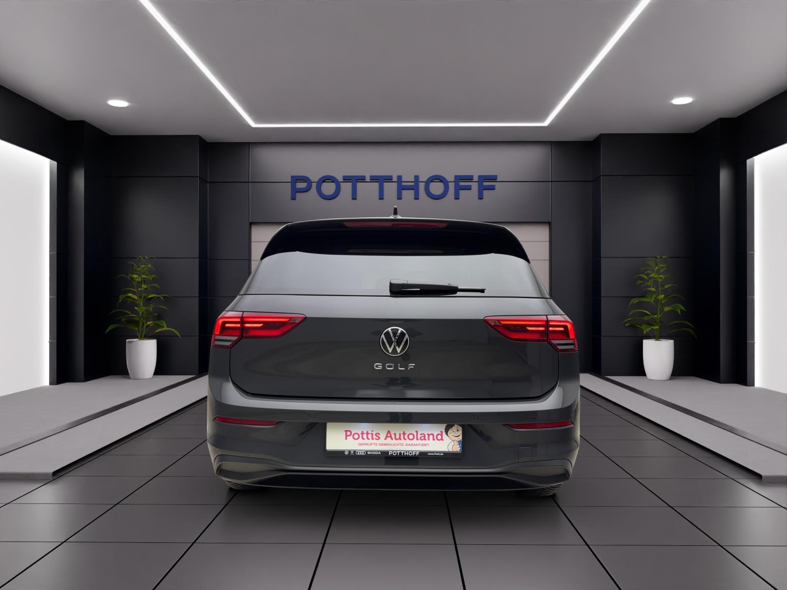 Volkswagen Golf 8 1.0 TSI Life ACC PDC LED Sitzhzg AppConnect