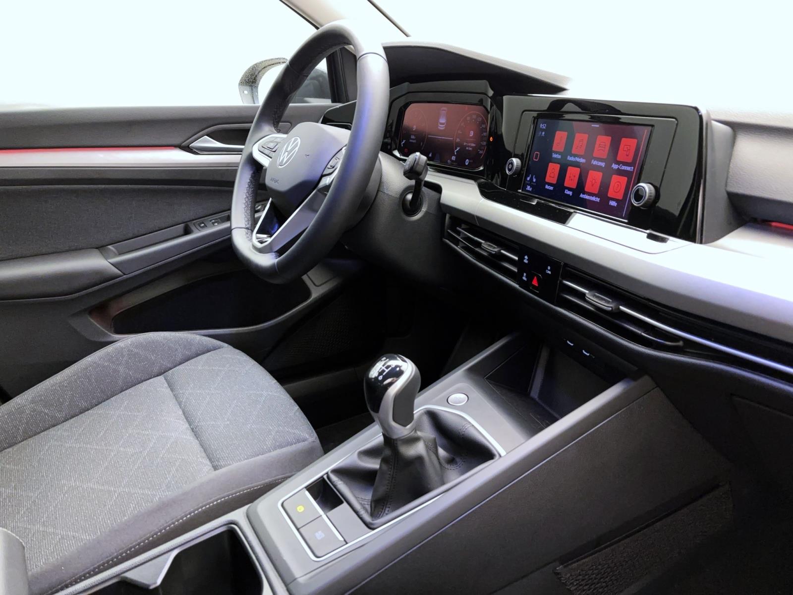 Volkswagen Golf 8 1.0 TSI Life ACC PDC LED Sitzhzg AppConnect