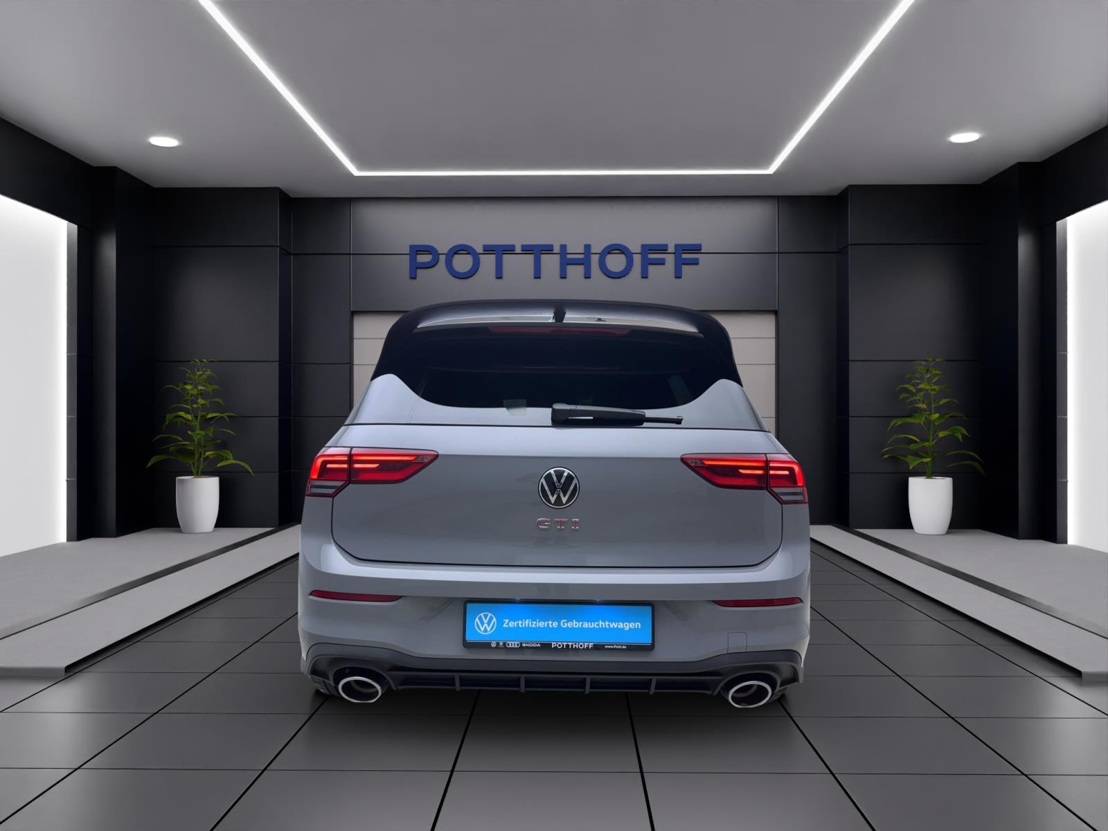 Volkswagen Golf 8 2.0 TSI DSG GTI Clubsport Black Style ACC LED+ Navi Sitzhzg