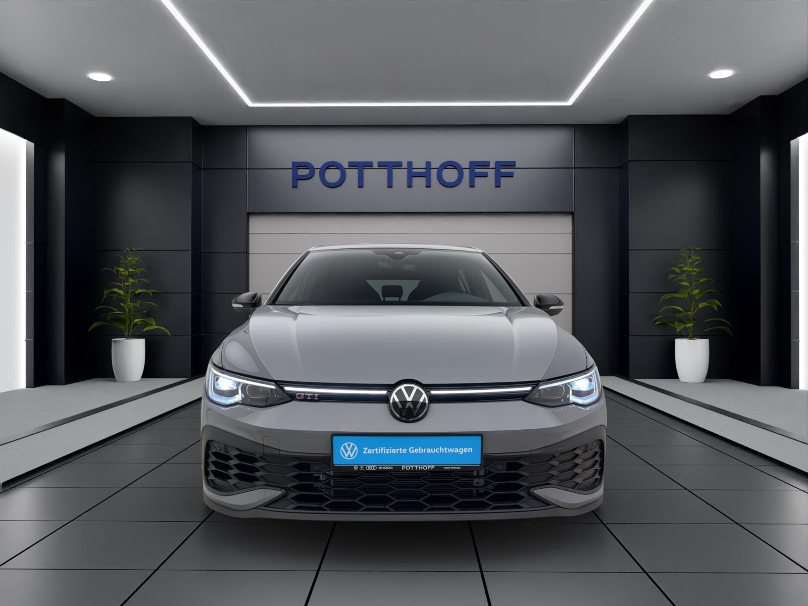 Volkswagen Golf 8 2.0 TSI DSG GTI Clubsport Black Style ACC LED+ Navi Sitzhzg