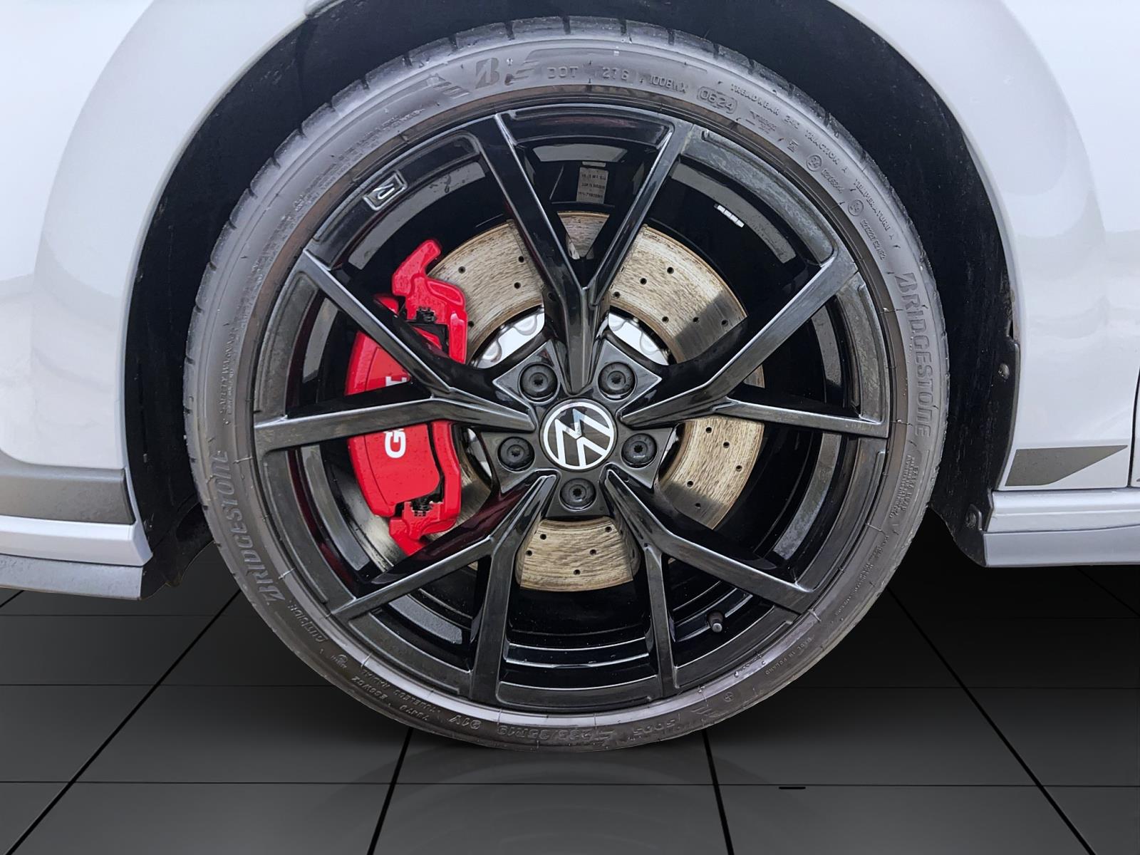 Volkswagen Golf 8 2.0 TSI DSG GTI Clubsport Black Style ACC LED+ Navi Sitzhzg