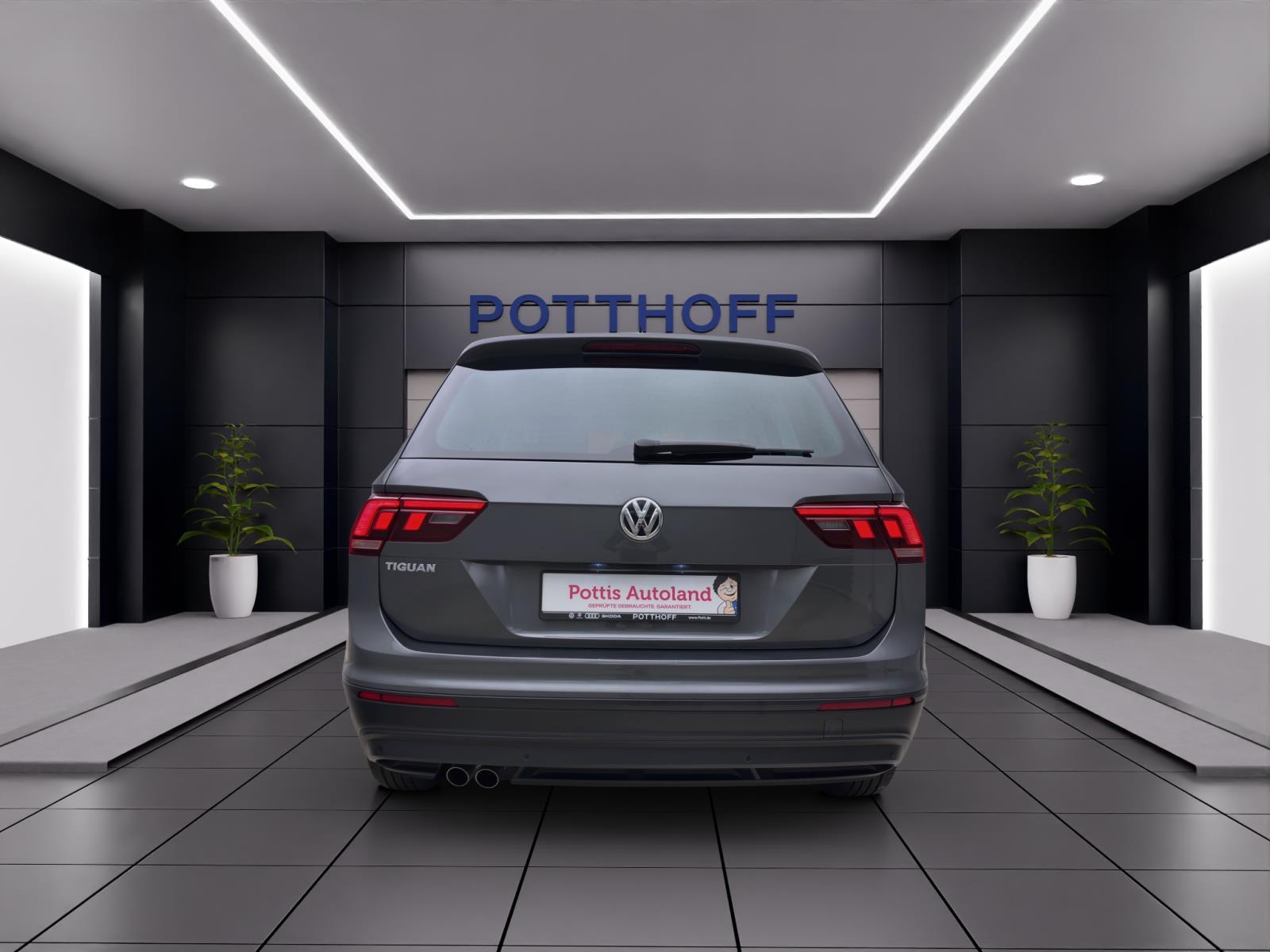 Volkswagen Tiguan 1.5 TSI IQ.DRIVE ACC PDC LED SITZHZG