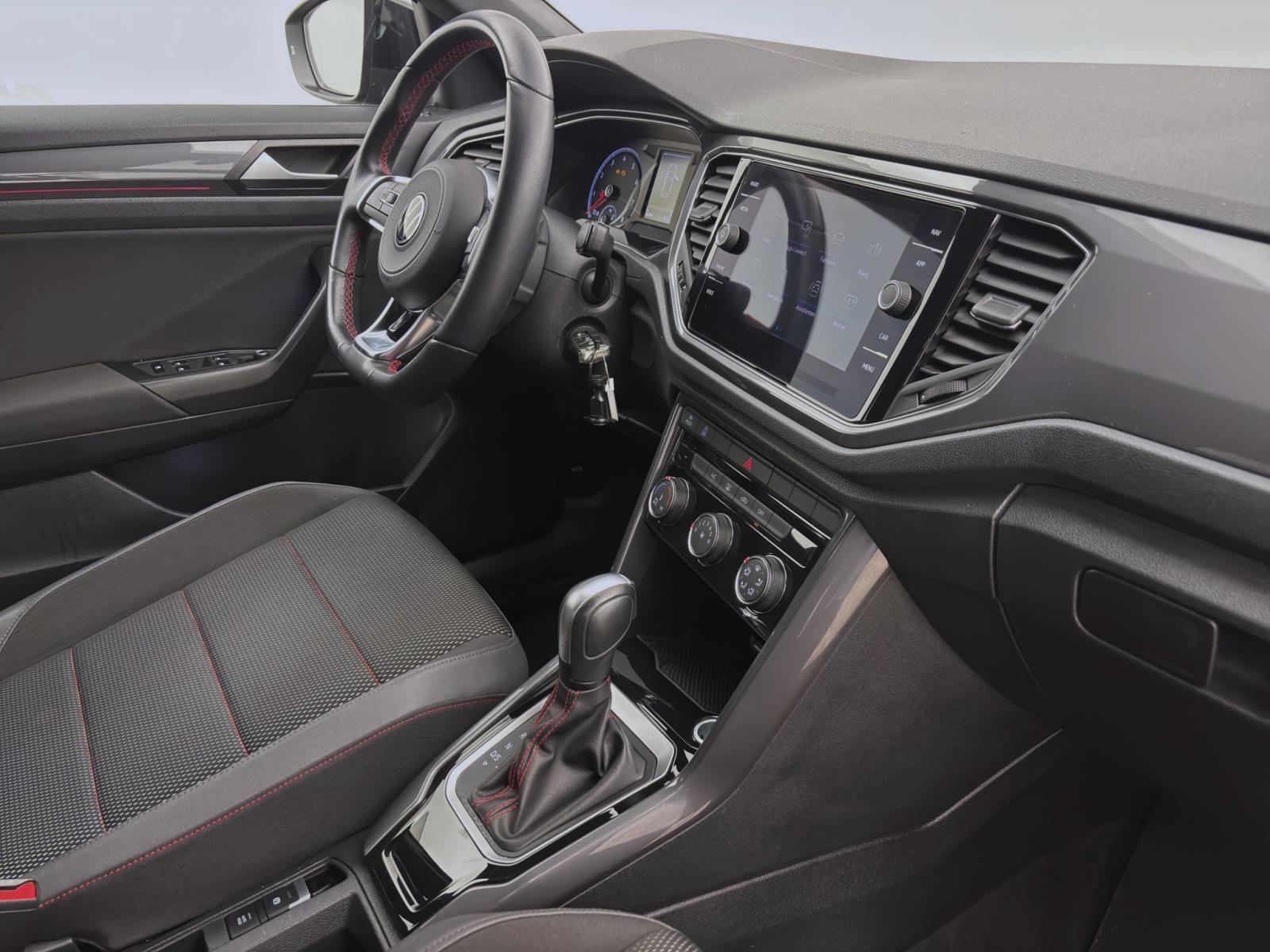 Volkswagen T-Roc 1.5 TSI DSG SPORT APPCONNECT LANE-ASSIST KLIMA