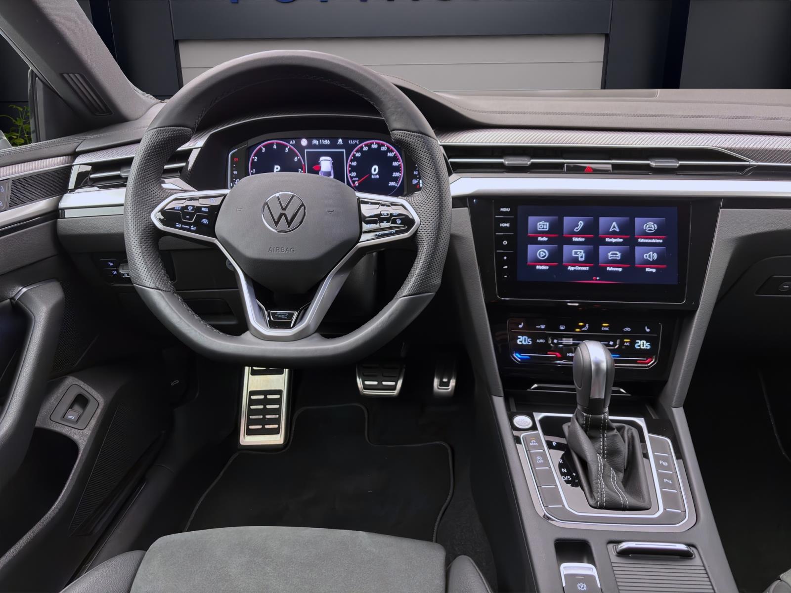 Volkswagen Arteon 2.0 TSI 4M DSG R-LINE STANDHZG AHK ACC DCC