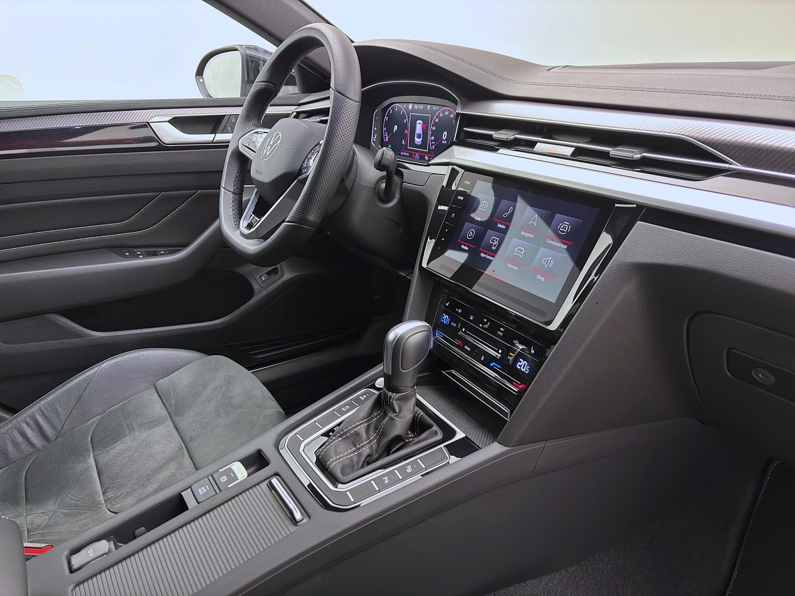 Volkswagen Arteon 2.0 TSI 4M DSG R-LINE STANDHZG AHK ACC DCC