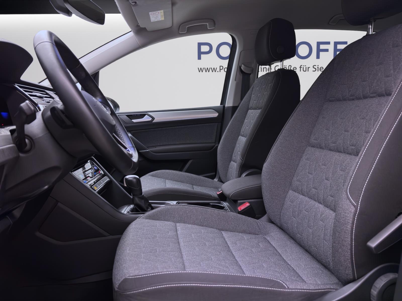 Volkswagen Touran 1.5 TSI DSG MOVE STANDHZG NAVI ACC PDC