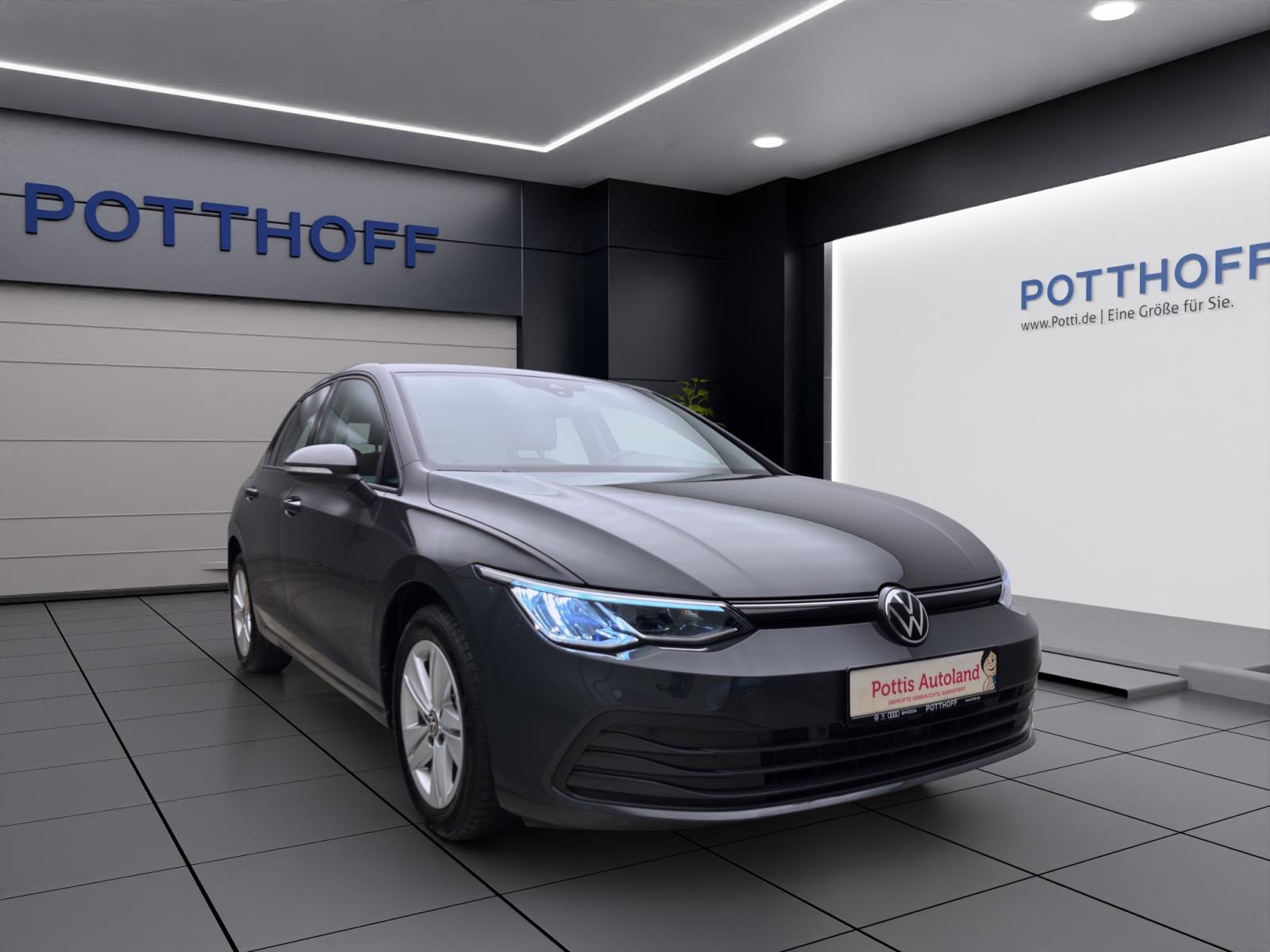 Volkswagen Golf 1.0 TSI LIFE PDC KAMERA LED SITZHZG