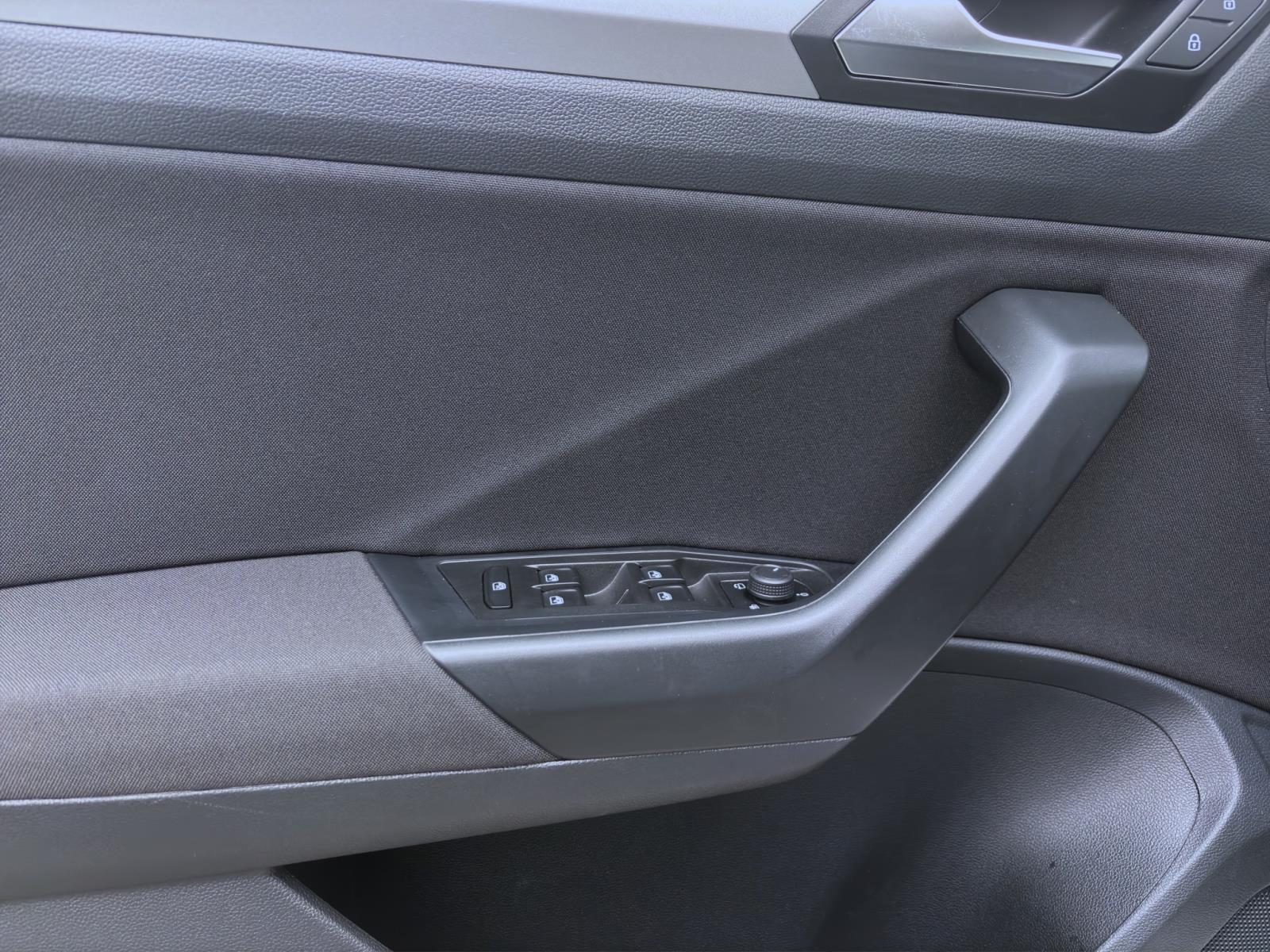 Bild 9: Volkswagen T-Roc 1.0 TSI LIFE KAMERA PDC KLIMA D.COCKPIT