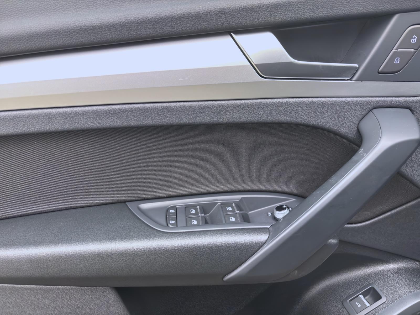 Bild 9: Audi Q5 40 TDI Q AHK NAVI KAMERA PDC LED