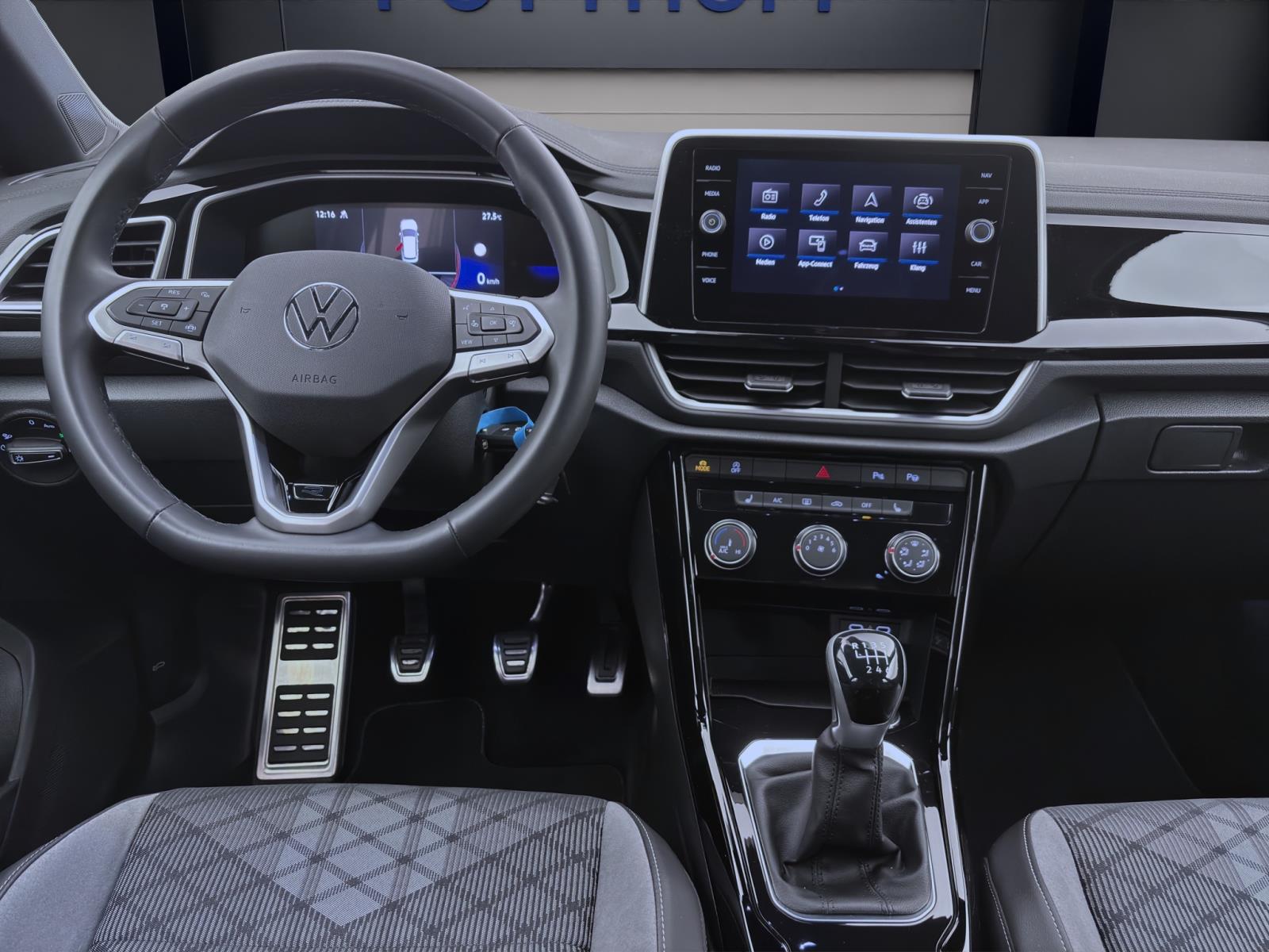 Bild 11: Volkswagen T-Roc 1.0 TSI R-LINE KAMERA ACC SITZHZG LED+