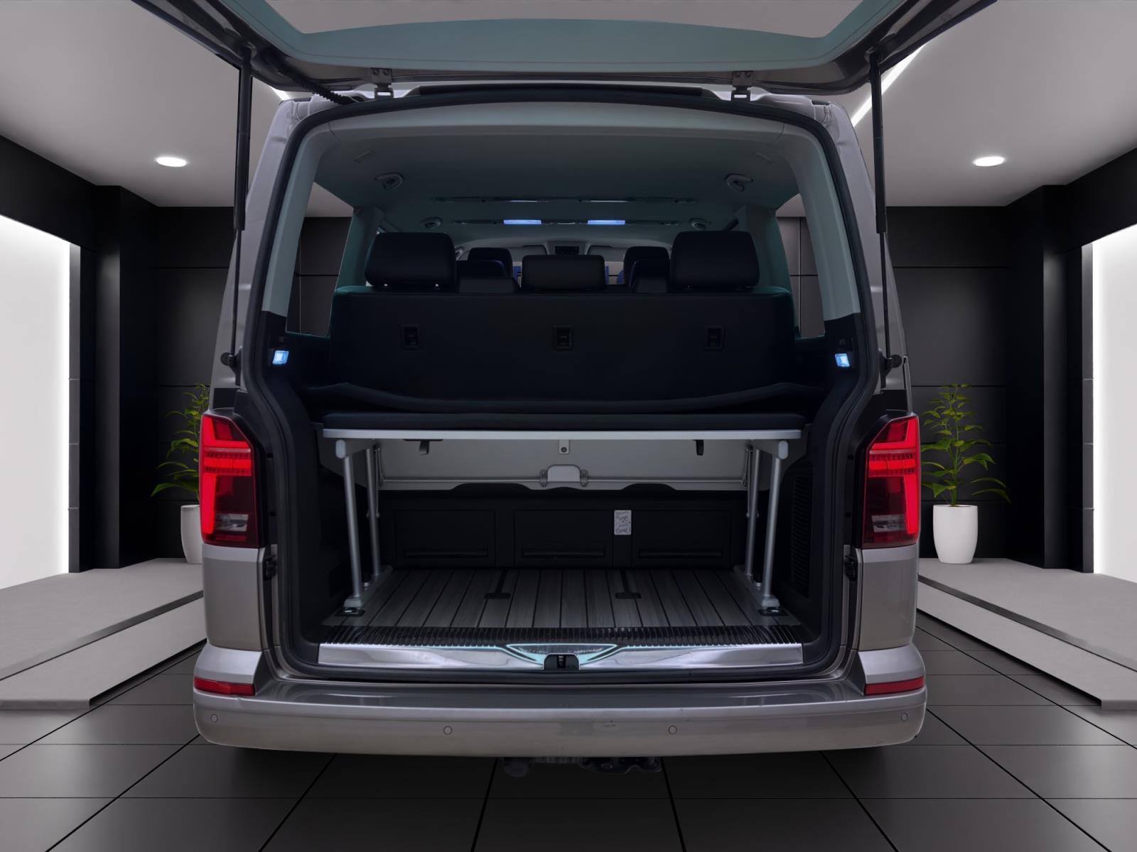 Volkswagen T6.1 Multivan Generation Six 4M 2,0 DSG TDI LED/Navi/AHK