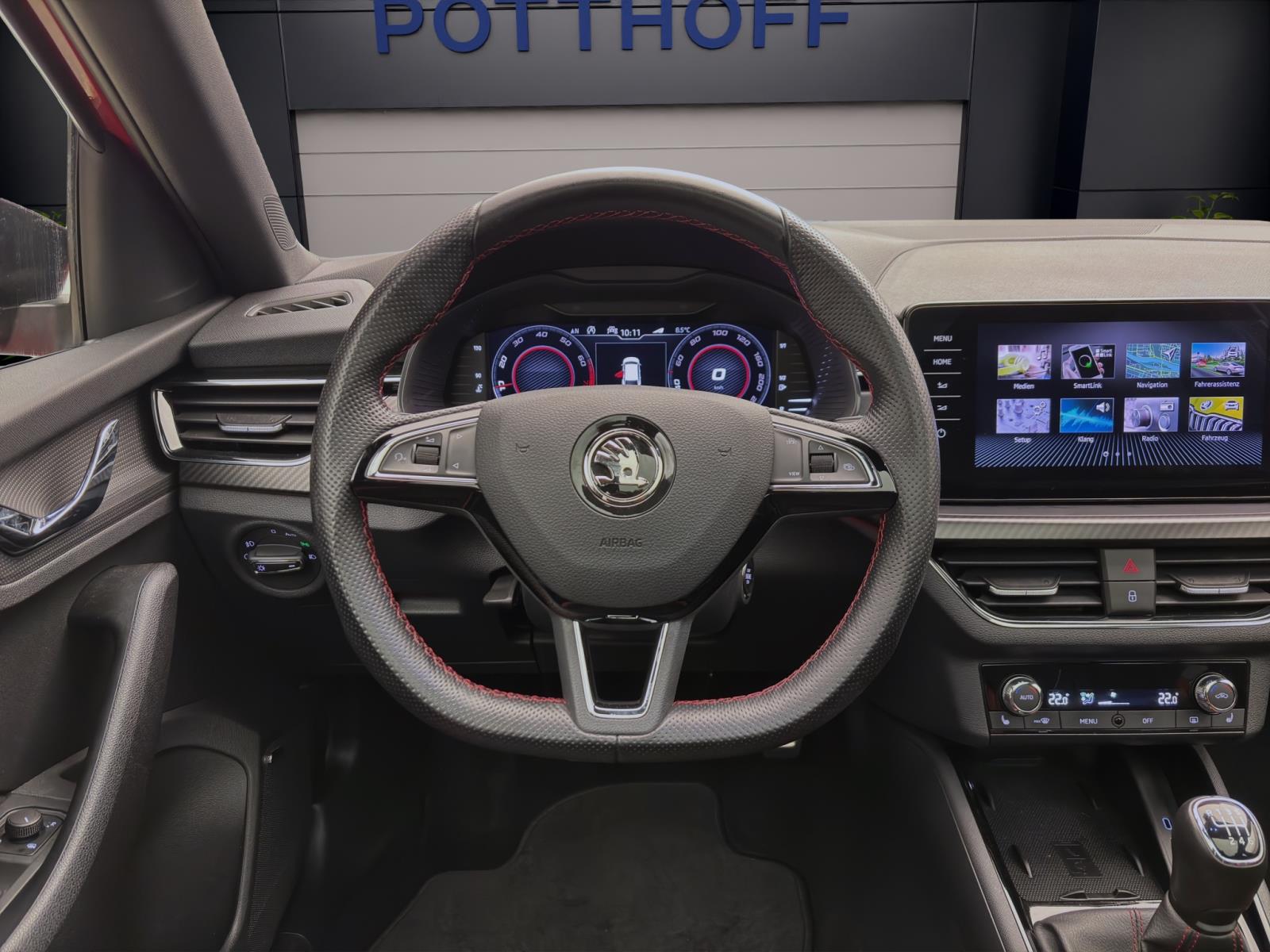 Skoda Scala 1.0 TSI MONTE CARLO PANO PDC LED NAVI