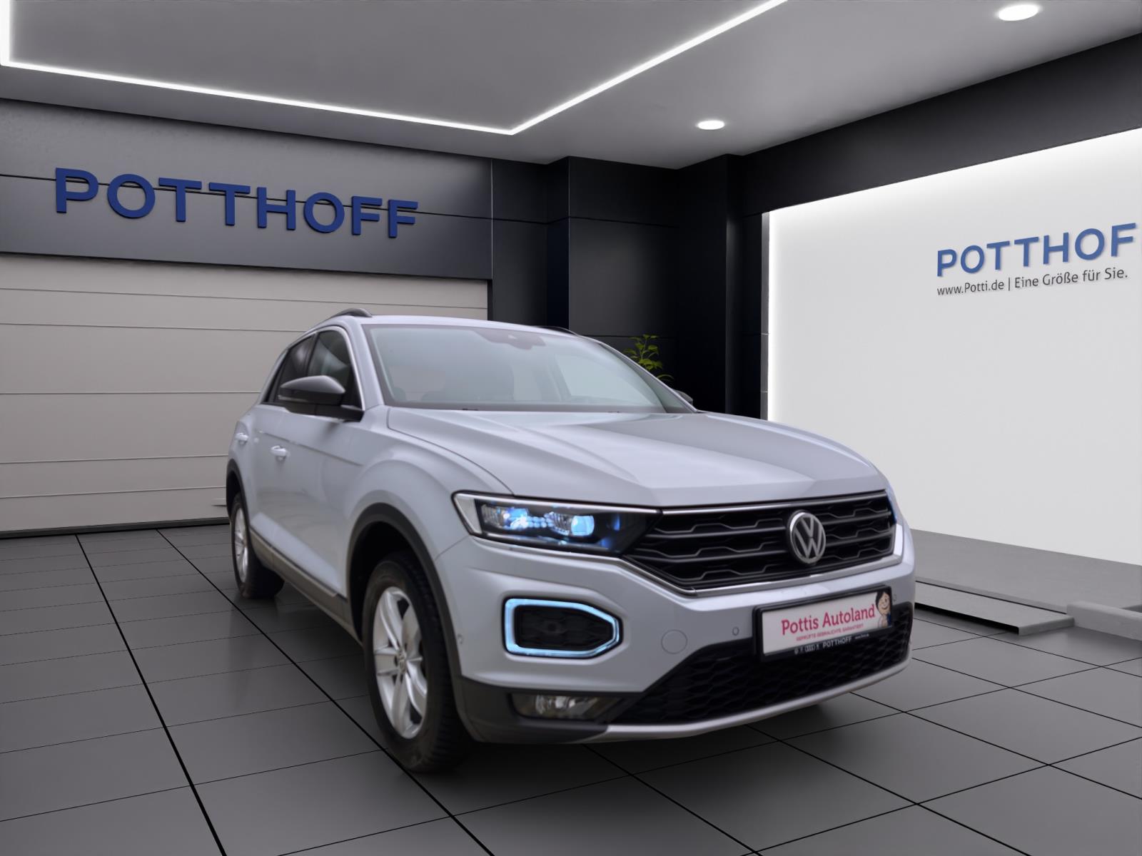 Volkswagen T-Roc 1.5 TSI DSG IQ.Drive ACC ParkAssist LED Navi Winter Beats