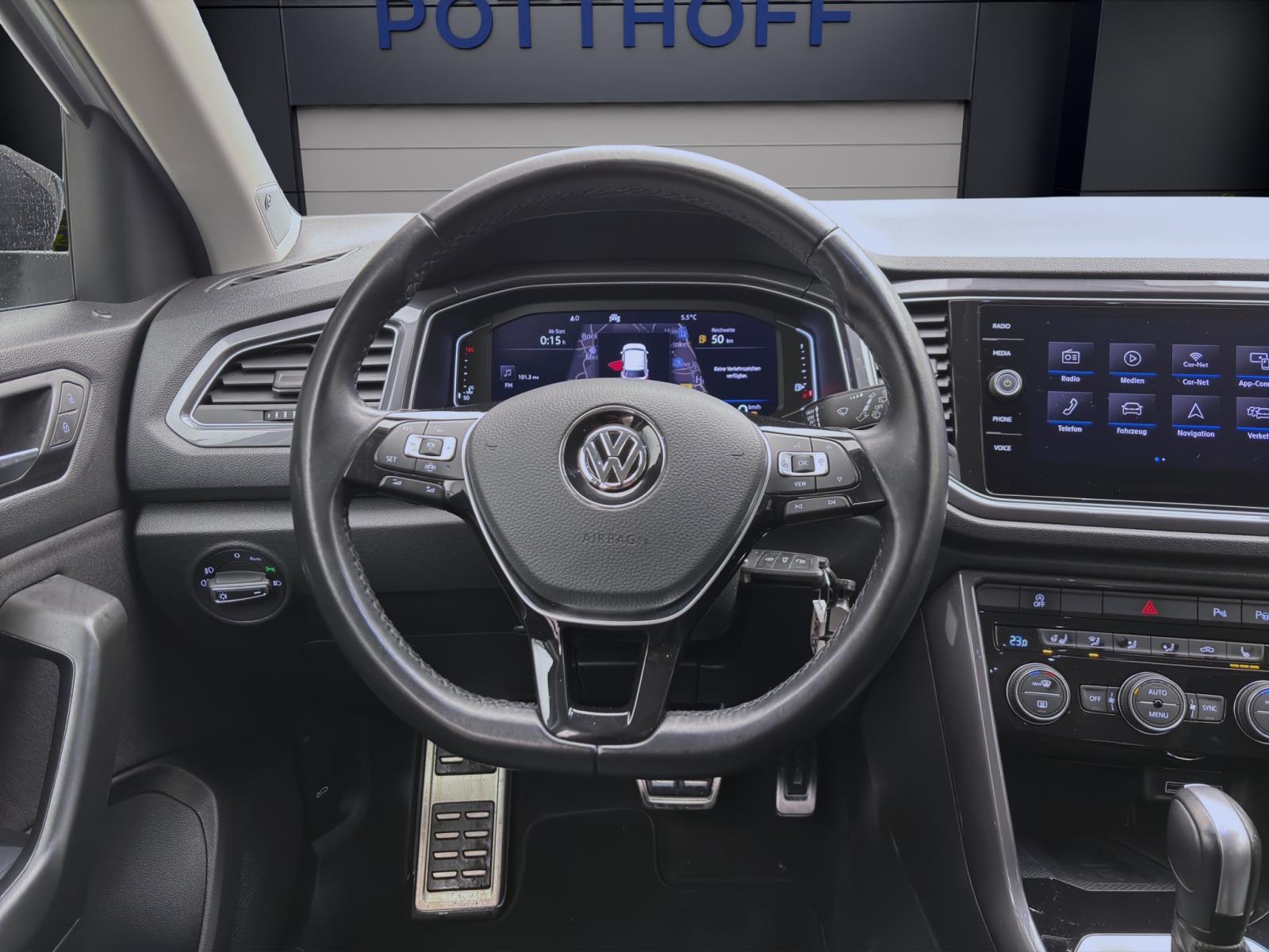 Volkswagen T-Roc 1.5 TSI DSG IQ.Drive ACC ParkAssist LED Navi Winter Beats