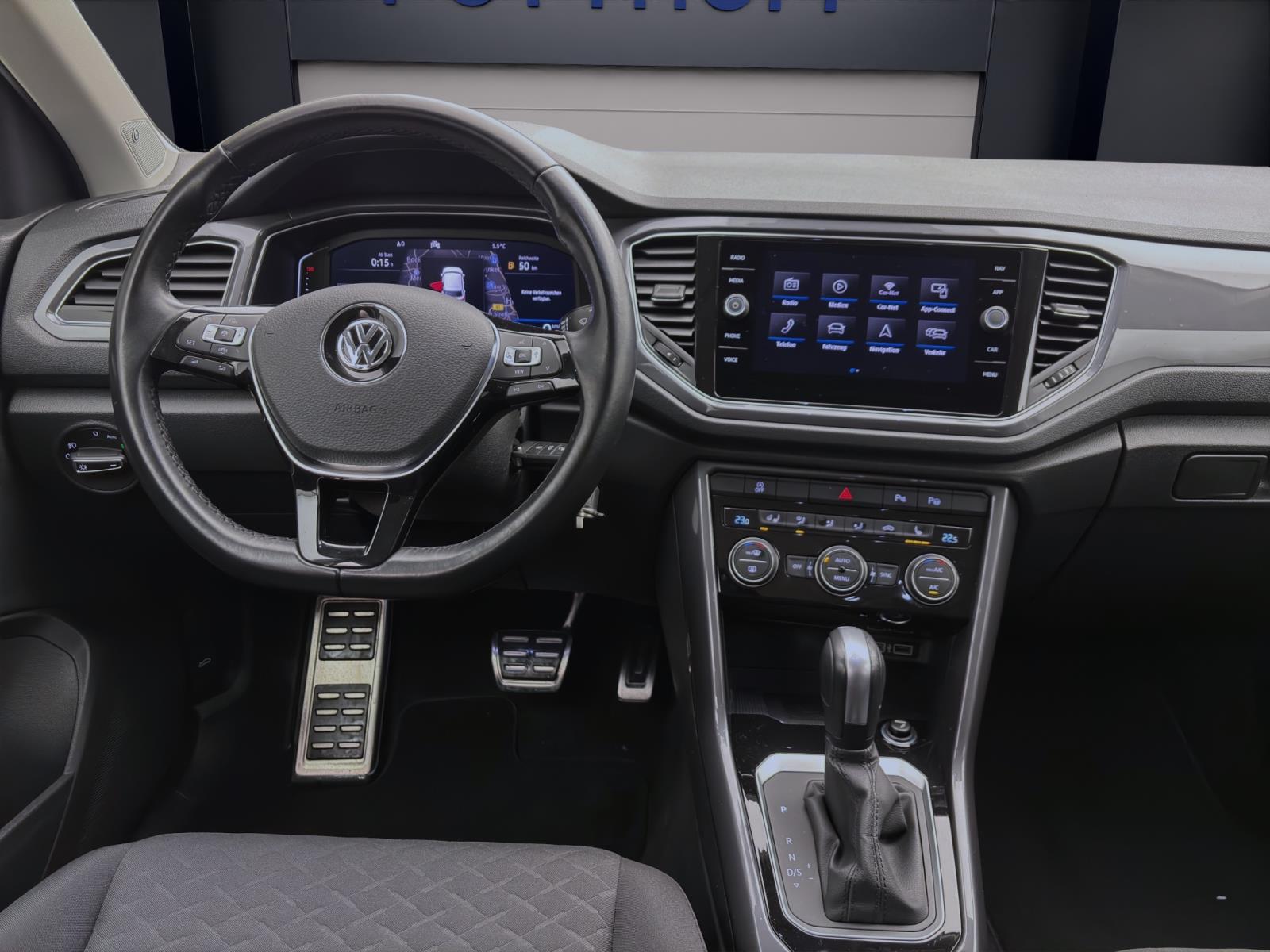 Volkswagen T-Roc 1.5 TSI DSG IQ.Drive ACC ParkAssist LED Navi Winter Beats