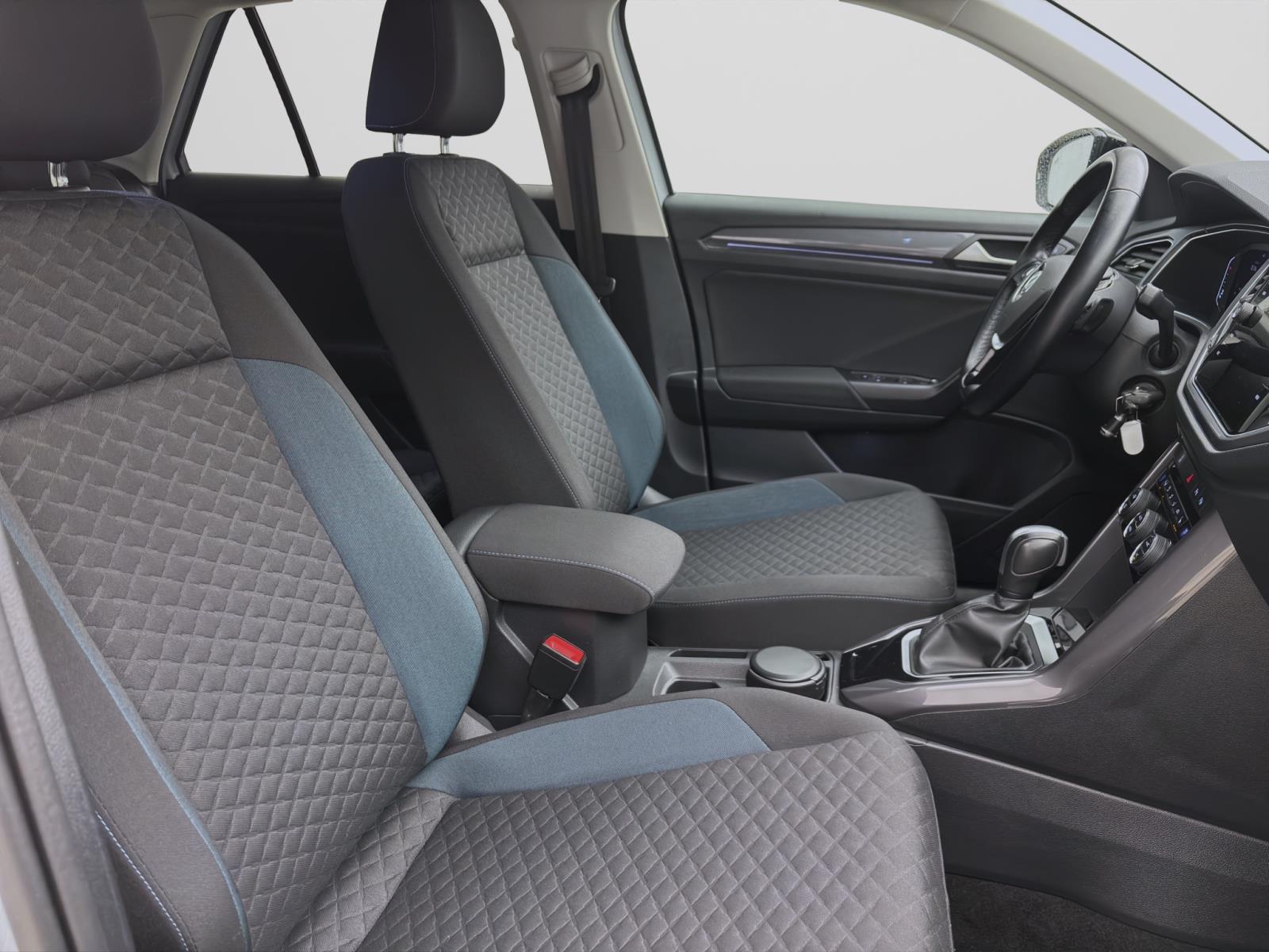Volkswagen T-Roc 1.5 TSI DSG IQ.Drive ACC ParkAssist LED Navi Winter Beats