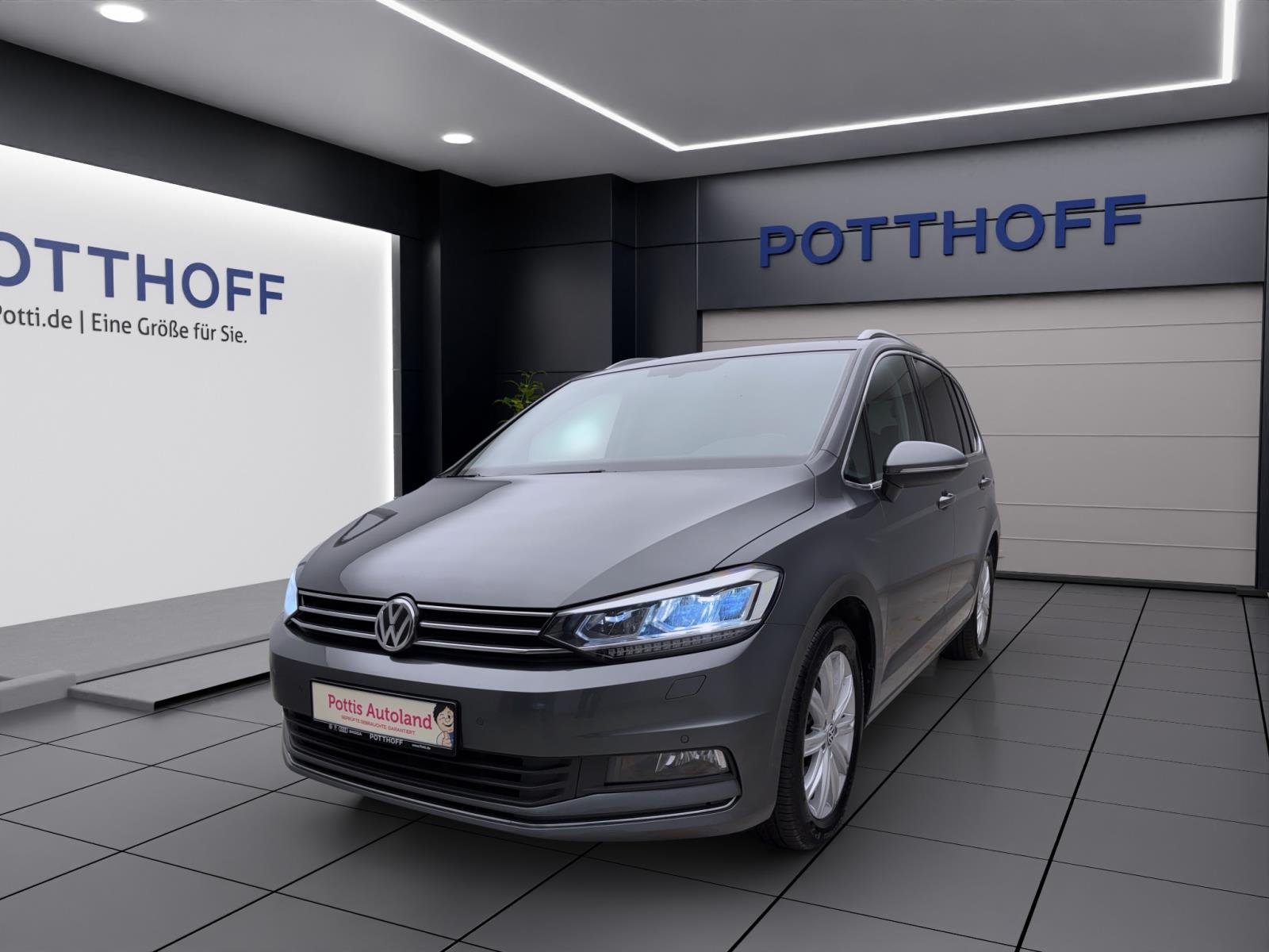 Volkswagen Touran 1.5 TSI DSG HIGHLINE STANDHZG NAVI ACC PDC