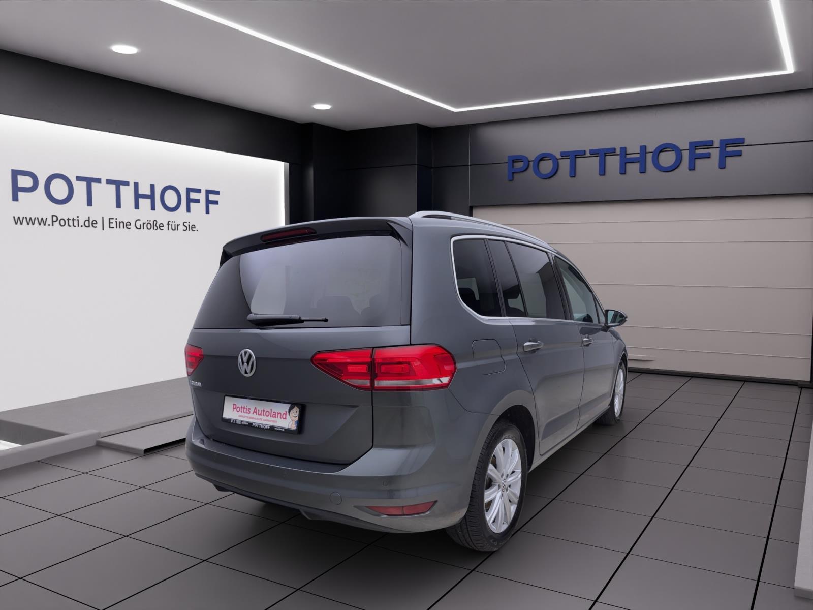 Volkswagen Touran 1.5 TSI DSG HIGHLINE STANDHZG NAVI ACC PDC