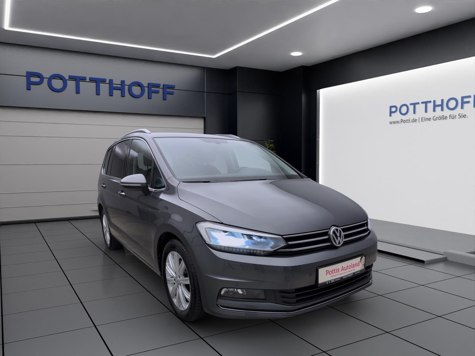 Volkswagen Touran 1.5 TSI DSG HIGHLINE STANDHZG NAVI ACC PDC
