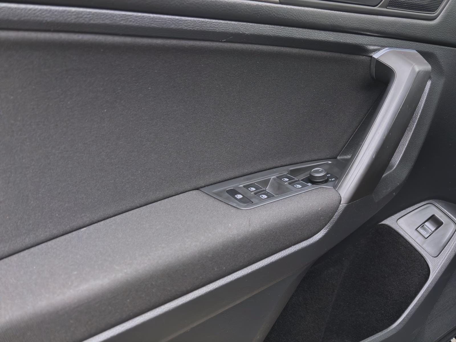 Volkswagen Tiguan Allspace 2.0 TDI DSG Comfortline AHK PDC Kamera AppConnect