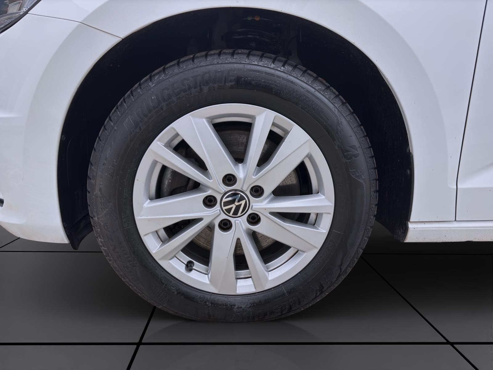 Volkswagen Touran 2.0 TDI DSG Comfortline ACC PDC Navi Sitzhzg DAB+