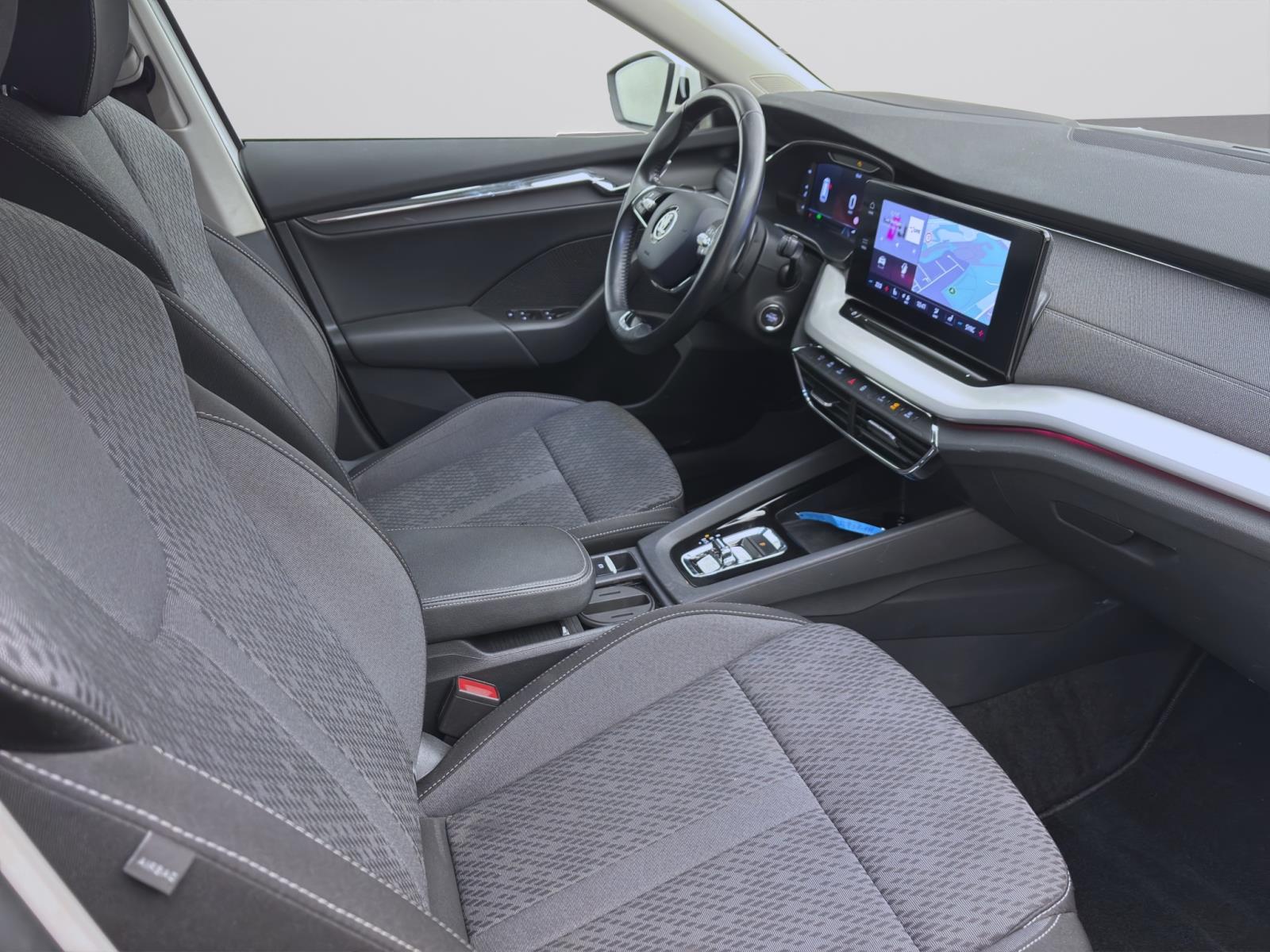 Skoda Octavia Combi 2.0 TDI DSG STYLE AHK NAVI MATRIX ACC