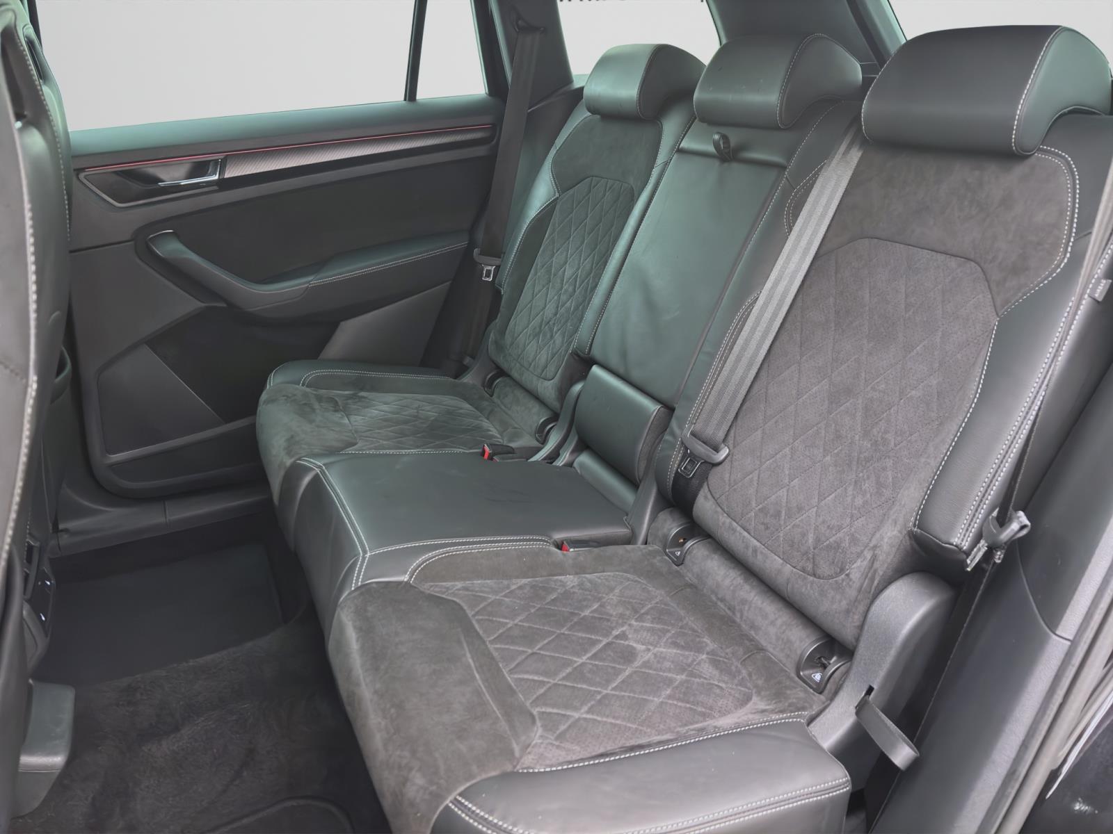 Skoda Kodiaq 1.5 TSI DSG Sportline PDC Kamera LED Navi Sitzhzg Canton