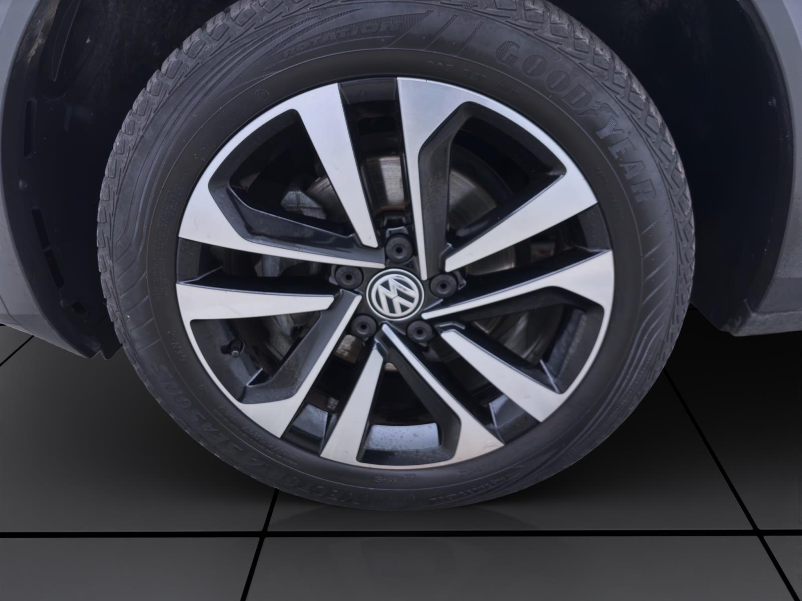 Volkswagen T-Roc 1.5 TSI DSG UNITED NAVI ACC PDC KAMERA