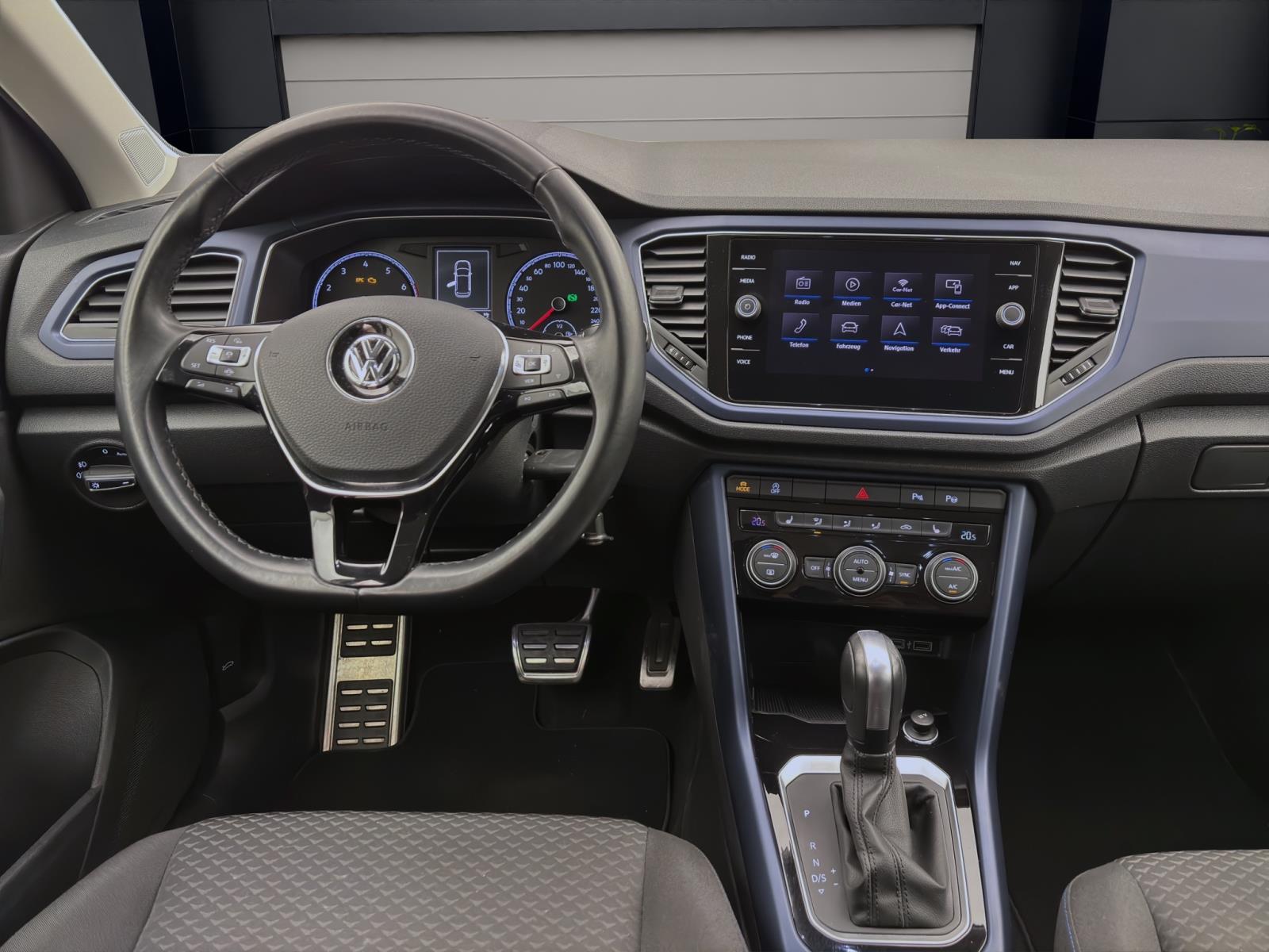 Volkswagen T-Roc 1.5 TSI DSG UNITED NAVI ACC PDC KAMERA