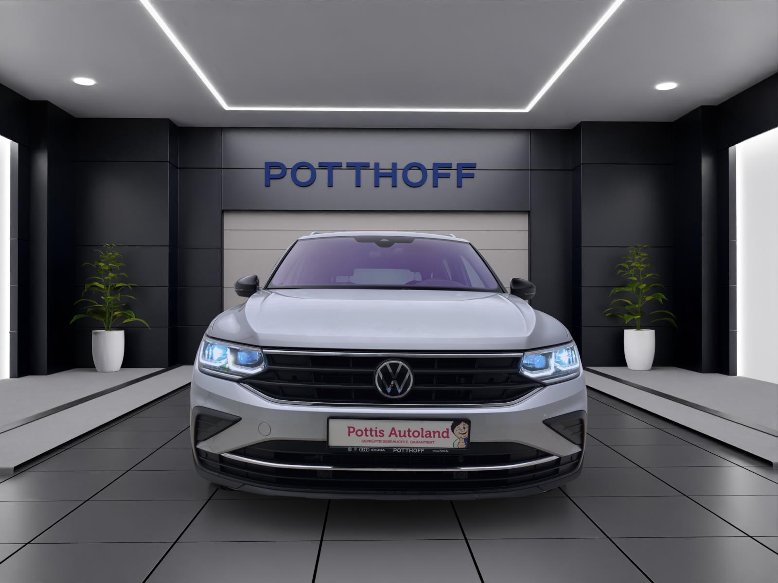 Volkswagen Tiguan 2.0 TDI DSG United Pano ACC PDC Matrix Navi Sitzhzg HUD