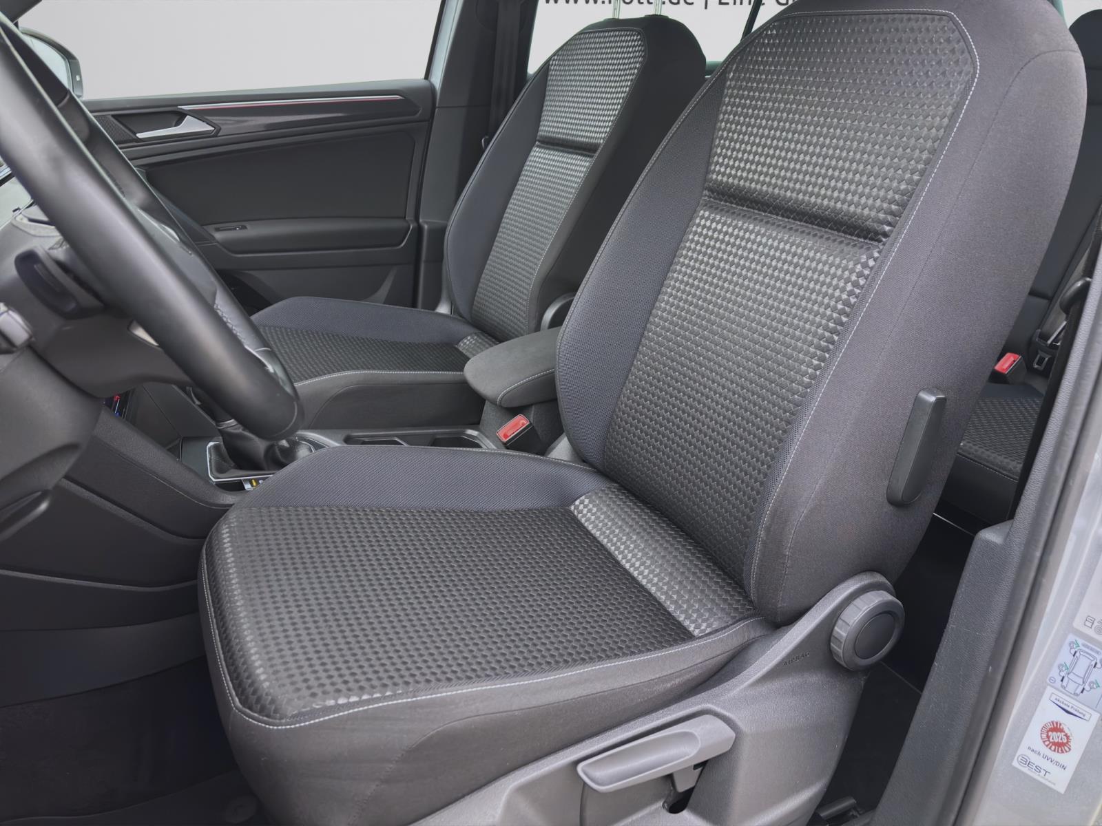 Volkswagen Tiguan 2.0 TDI DSG United Pano ACC PDC Matrix Navi Sitzhzg HUD