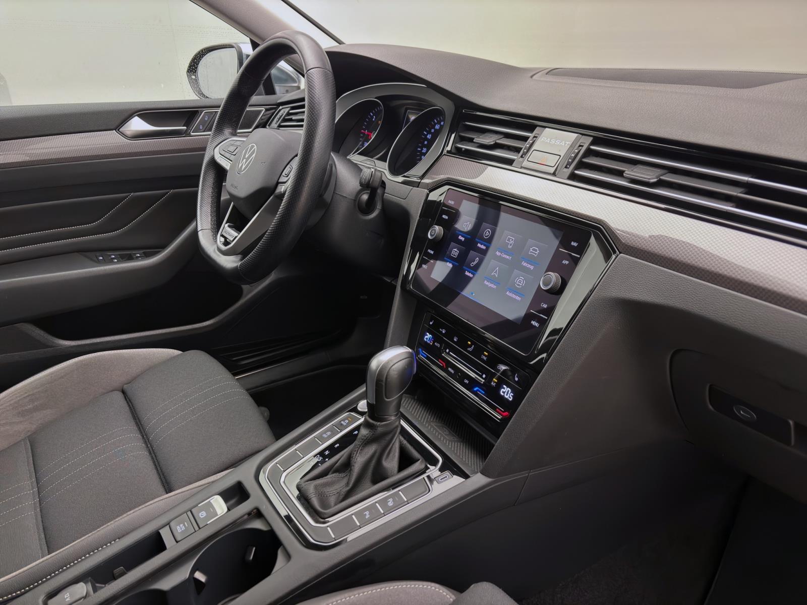 Volkswagen Passat Alltrack 2.0 TDI DSG 4M NAVI ACC KAMERA IQ.LIGHT