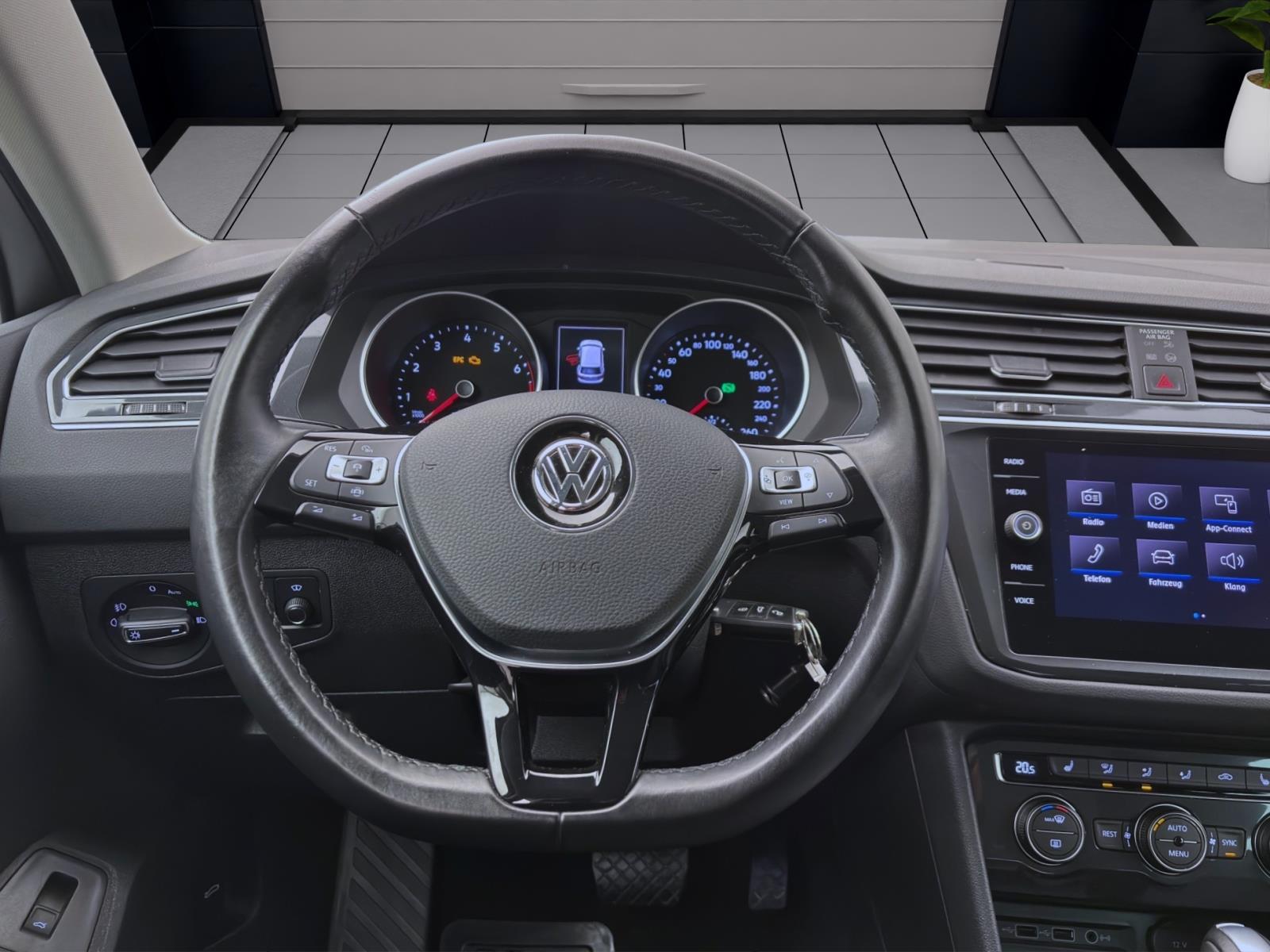 Volkswagen Tiguan 1.5 TSI DSG HIGHLINE AHK ACC HuD KAMERA