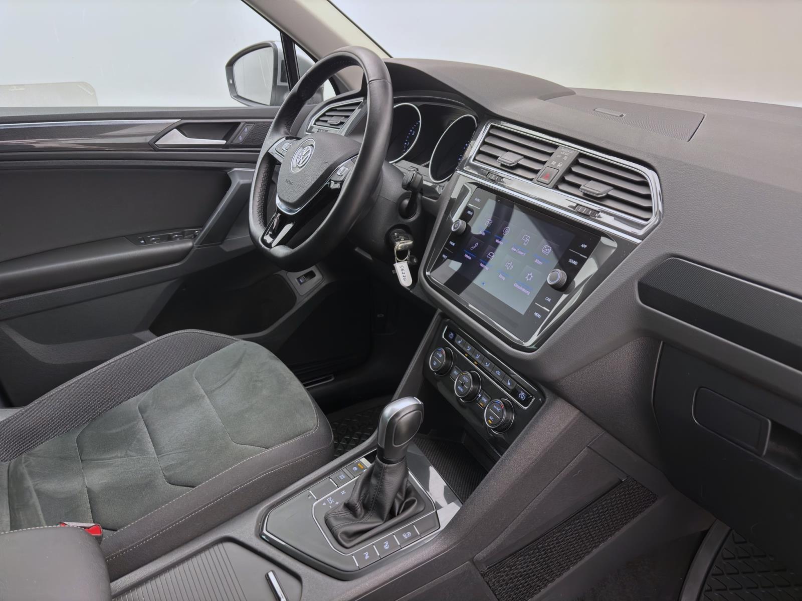 Volkswagen Tiguan 1.5 TSI DSG HIGHLINE AHK ACC HuD KAMERA