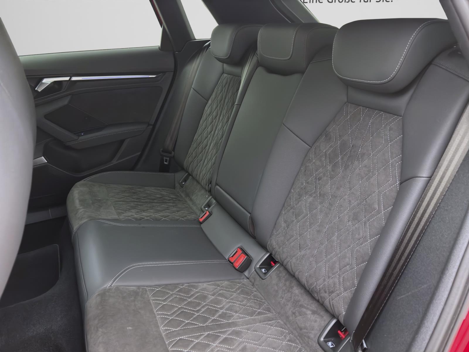 Audi A3 Sportback 45 TFSI e S LINE PANO NAVI MATRIX KAMERA B&O Navi