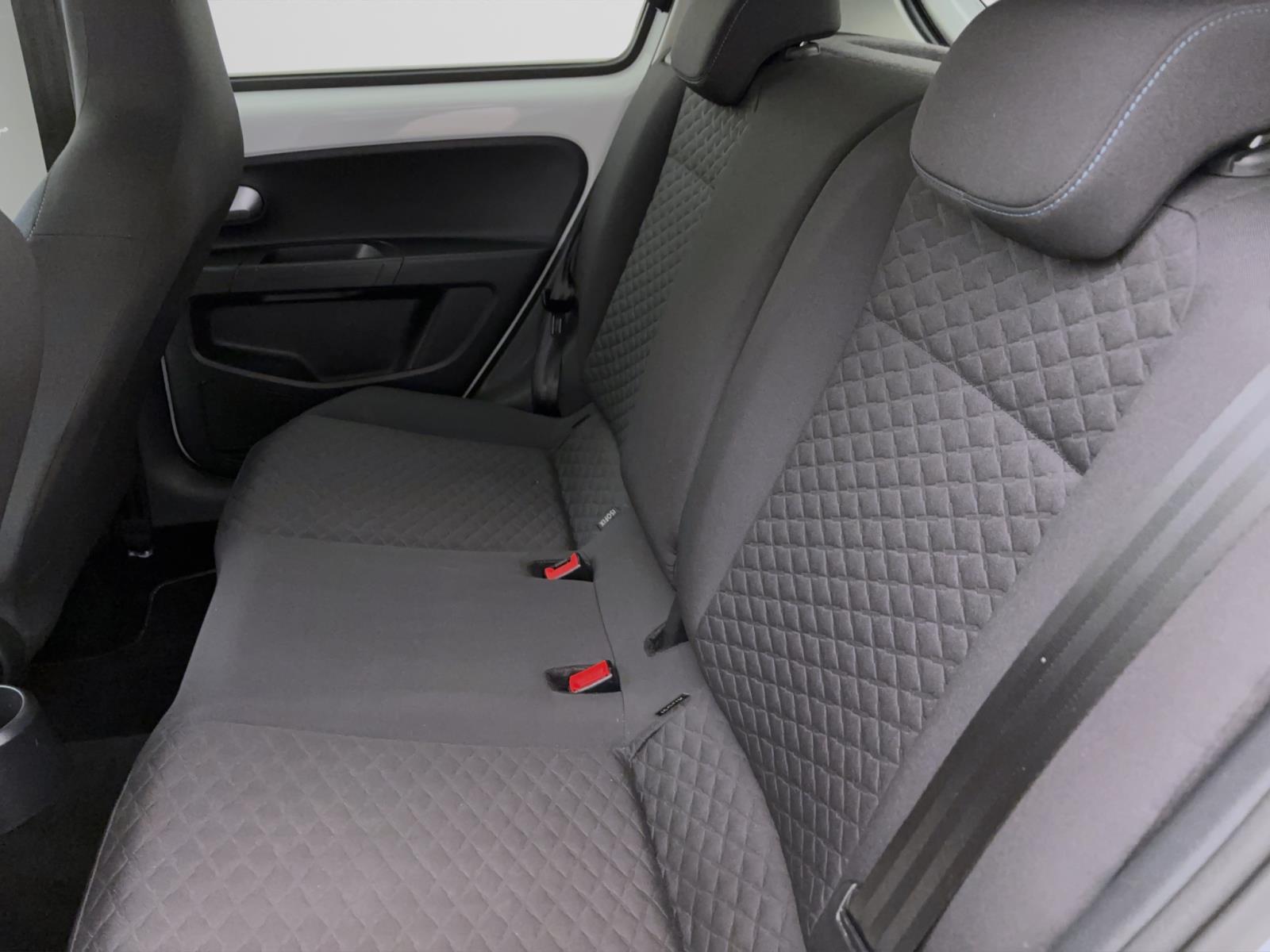 Volkswagen up! 1.0 MPI IQ.Drive PDC Maps&More Winter Klima