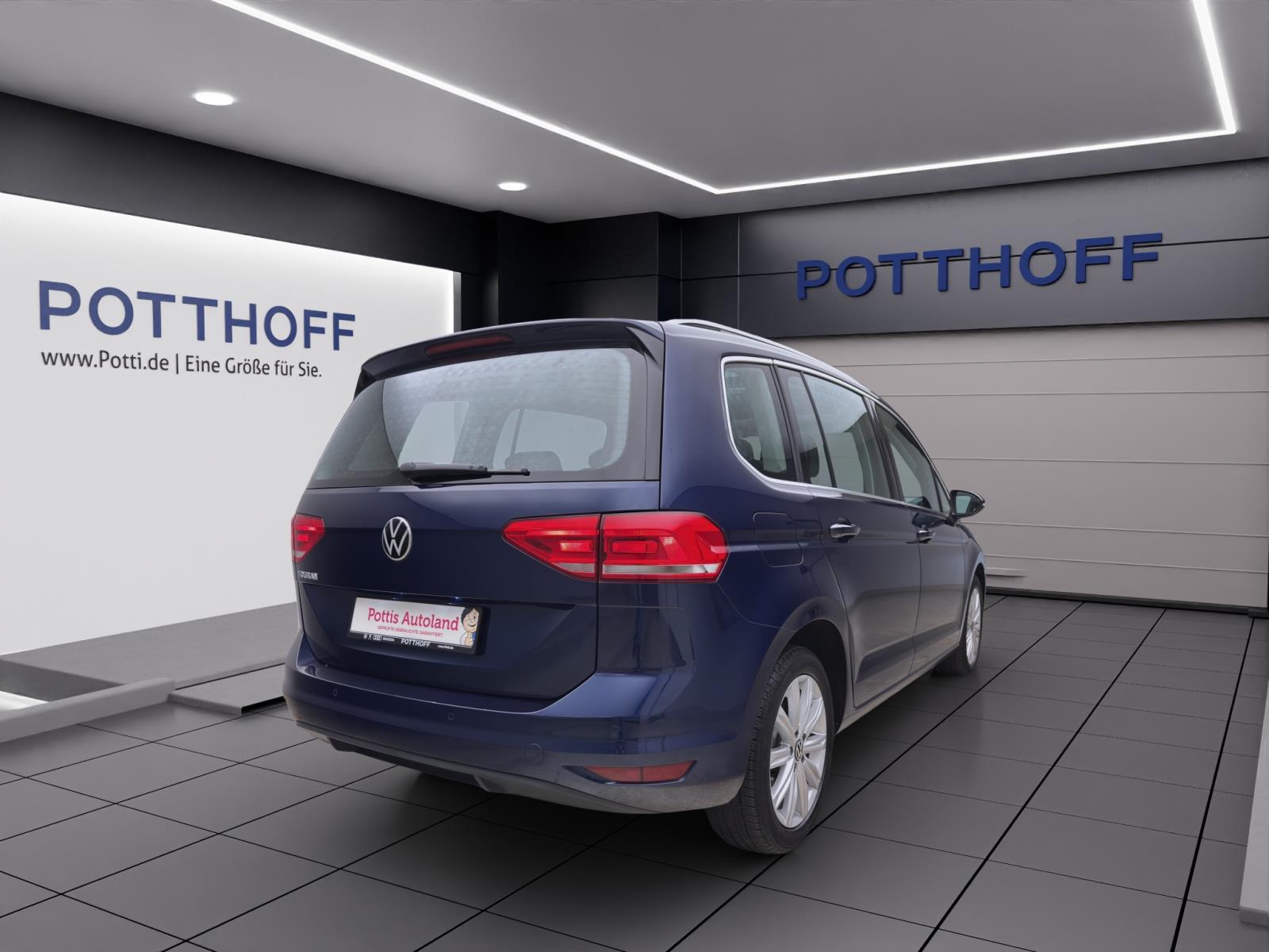 Volkswagen Touran 1.5 TSI DSG HIGHLINE PANO AHK NAVI ACC PDC